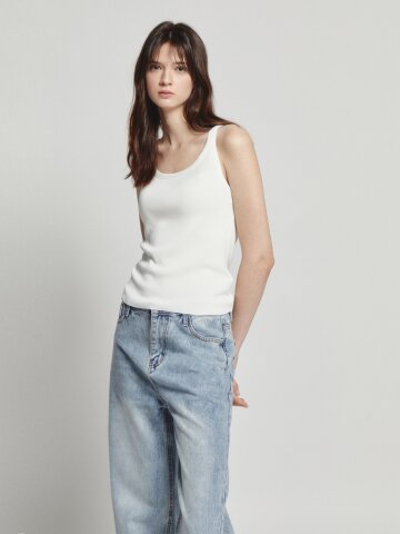 자수 골지 슬리브리스 니트 