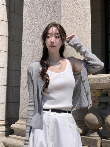 자수 골지 슬리브리스 니트 