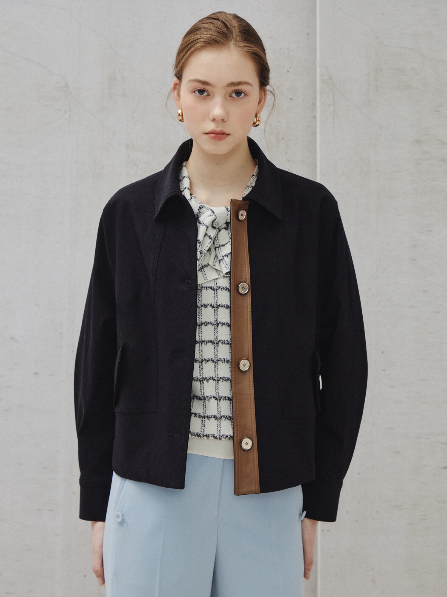 모던 레더 디테일 숏 재킷 (BLACK)