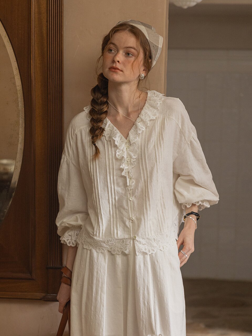 DA_Lace spliced top