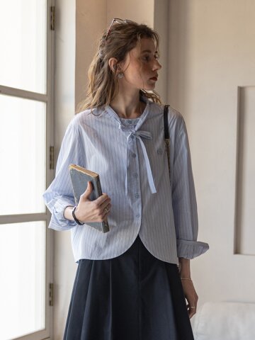 DA_Lace-up design blouse_2color