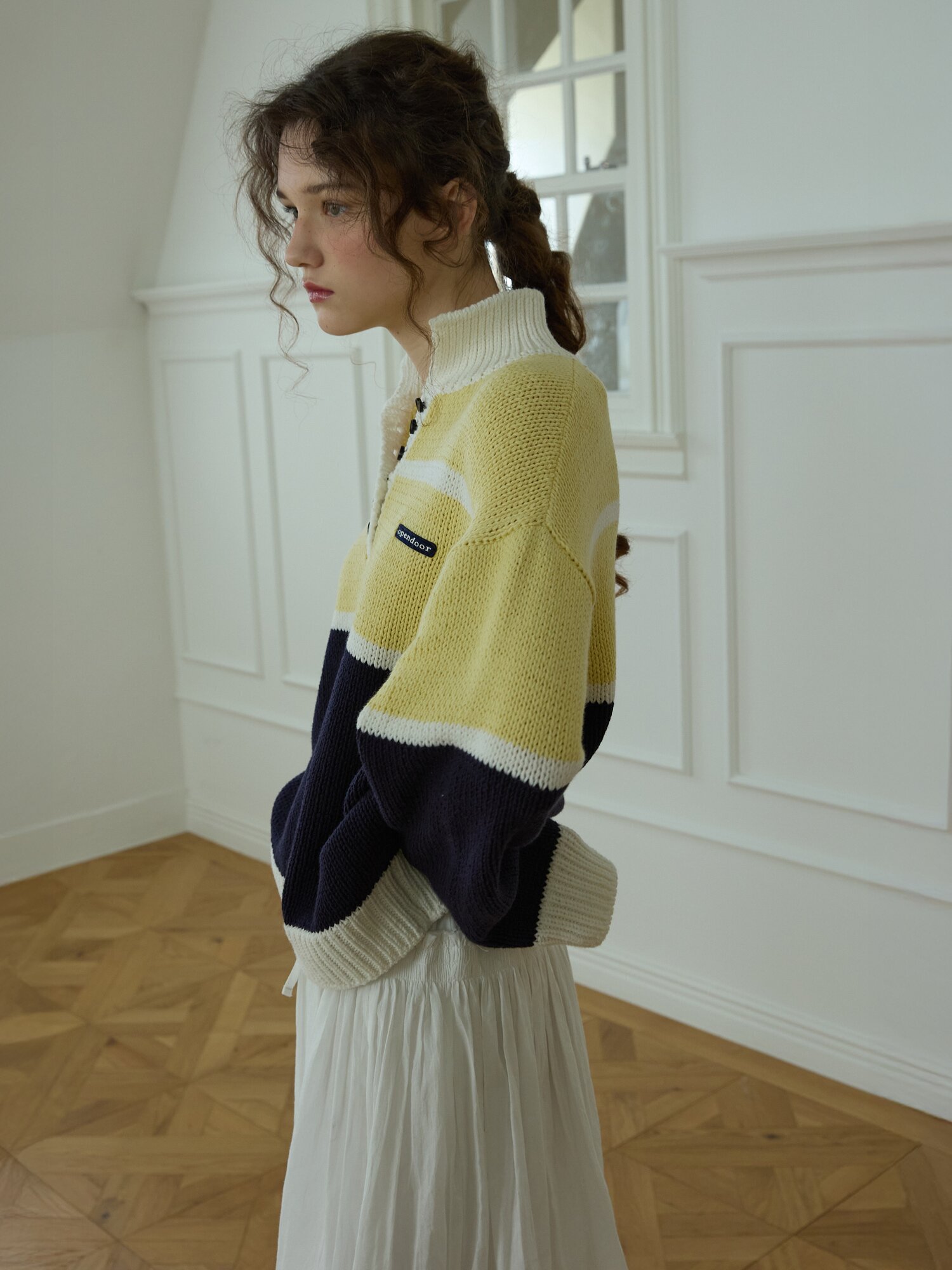 [4월 20일 순차배송]Color block knit Navy