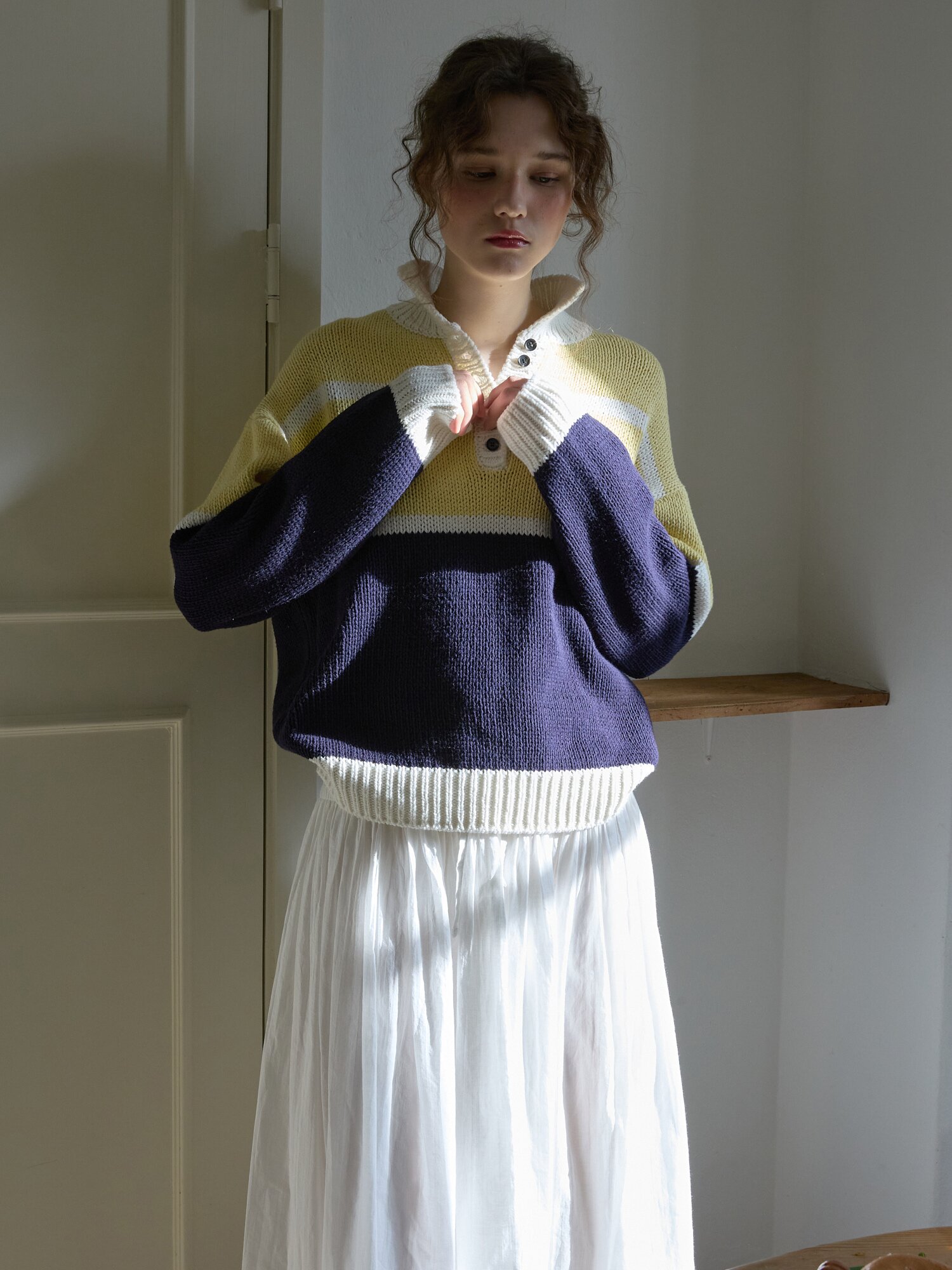 [4월 20일 순차배송]Color block knit Navy