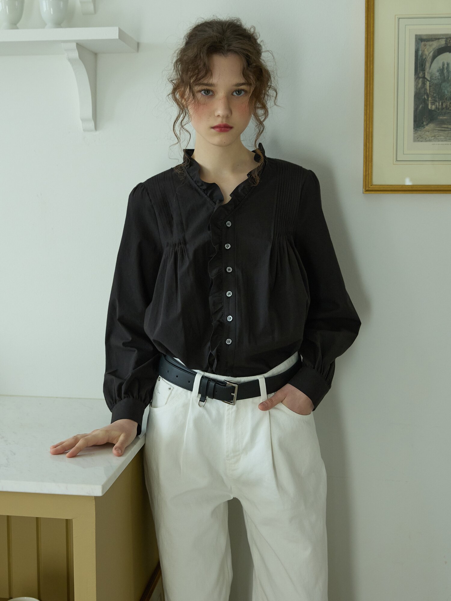 [5월 11일 순차배송]Merry poem pintuck blouse Black