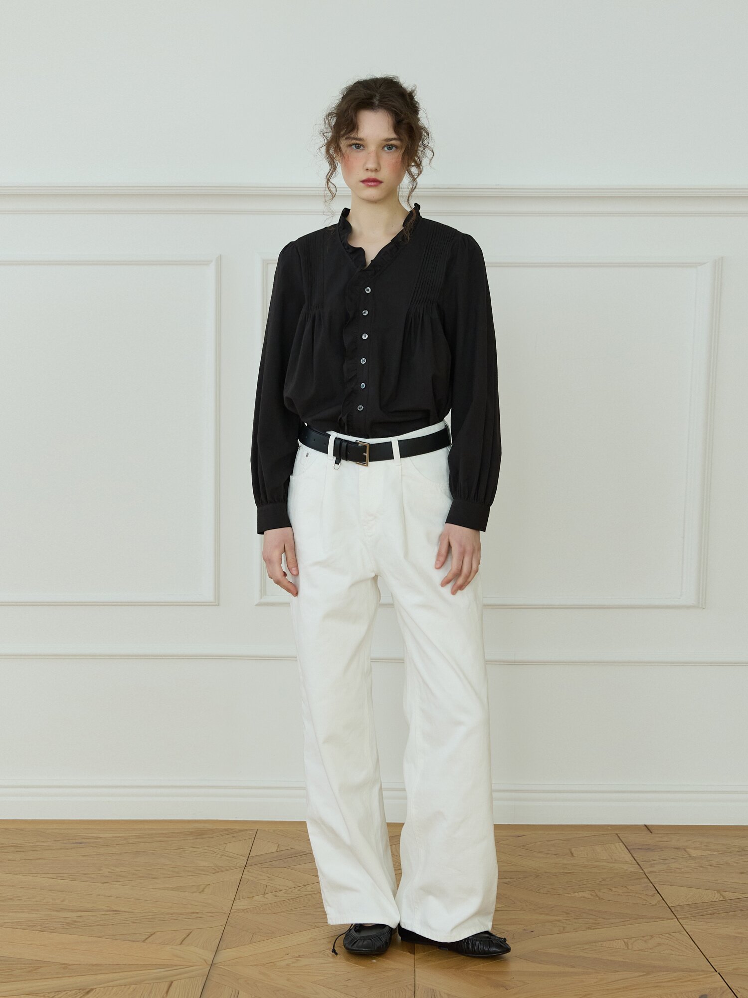 [5월 11일 순차배송]Merry poem pintuck blouse Black