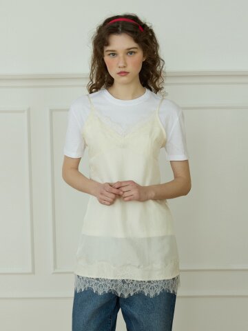 Midnight lace slip top Cream
