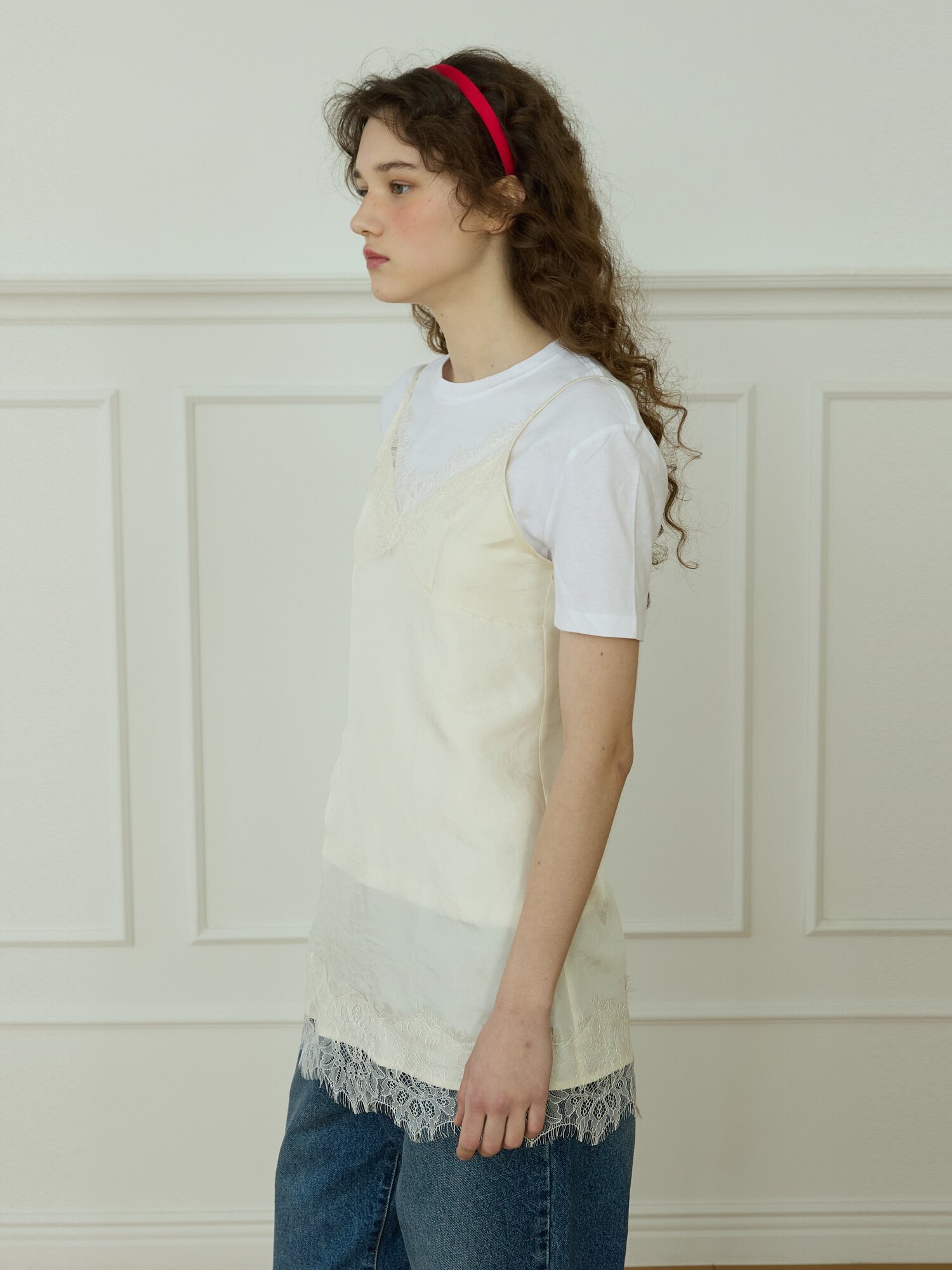Midnight lace slip top Cream