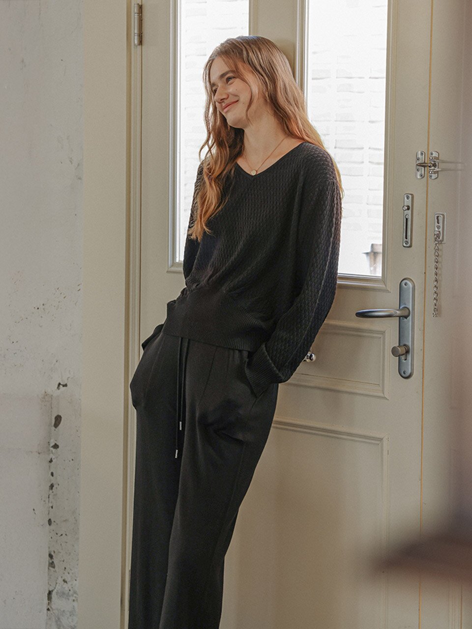 PM_Black modernknit top and pants set