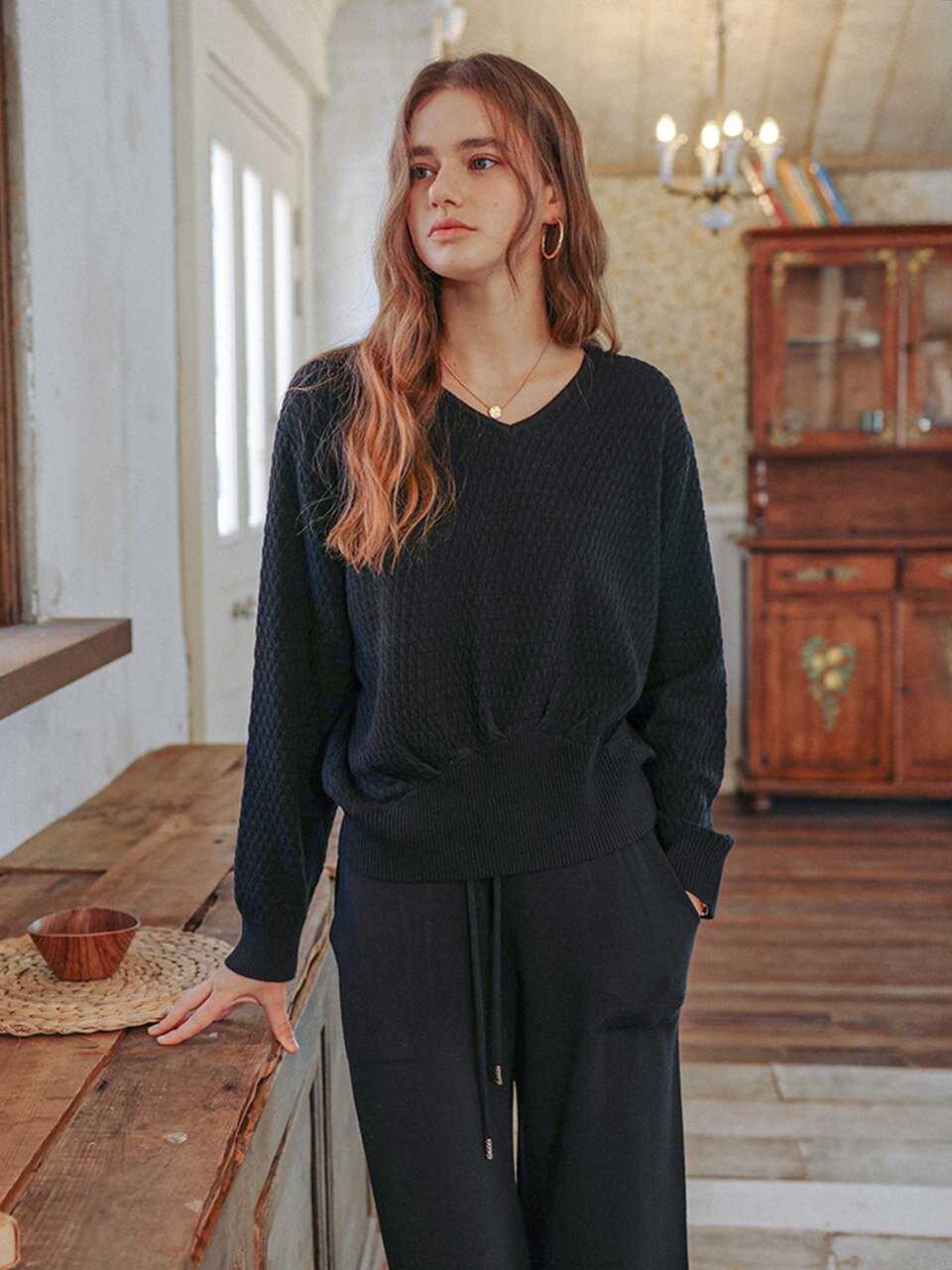 PM_Black modernknit top and pants set