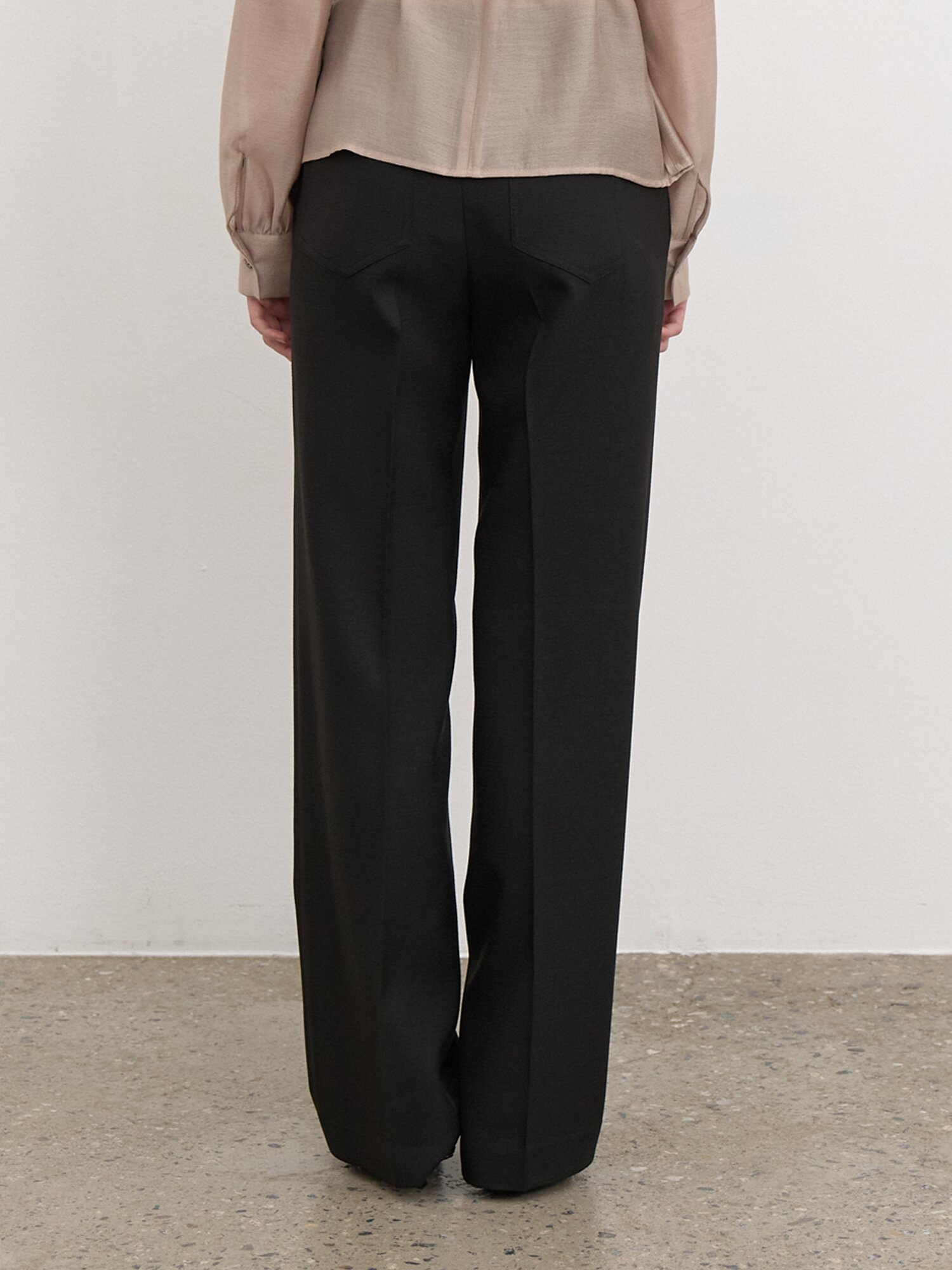 Signature Straight Slacks / Black