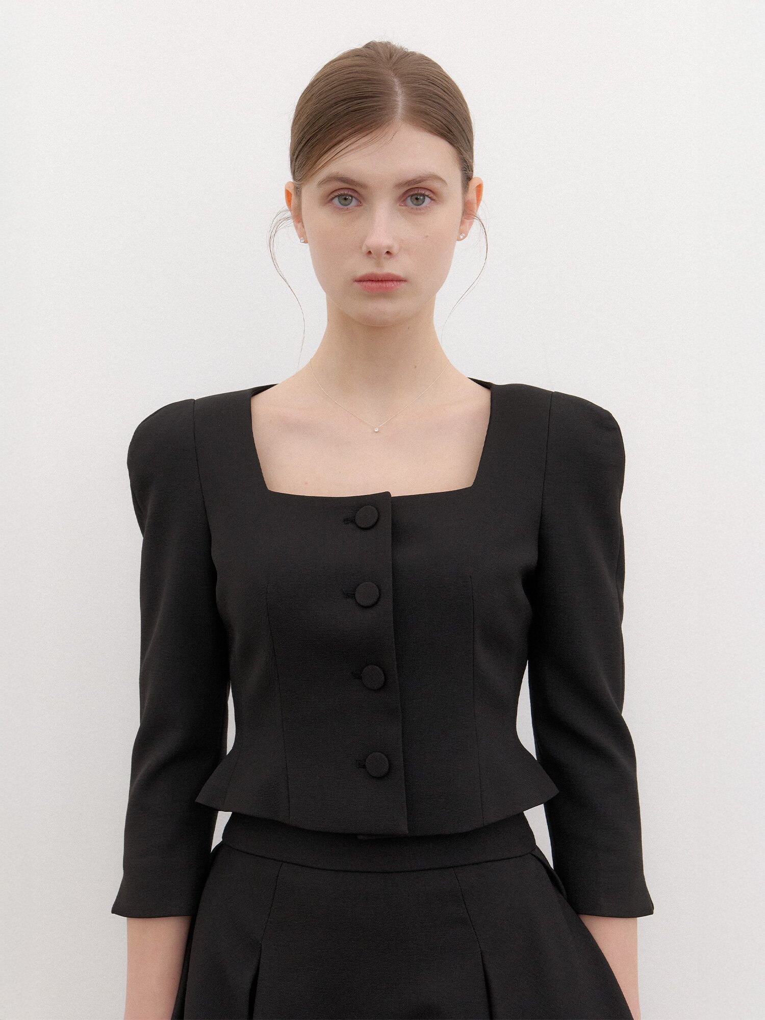 Square-neck Cropped Jacket / Black(2Color)