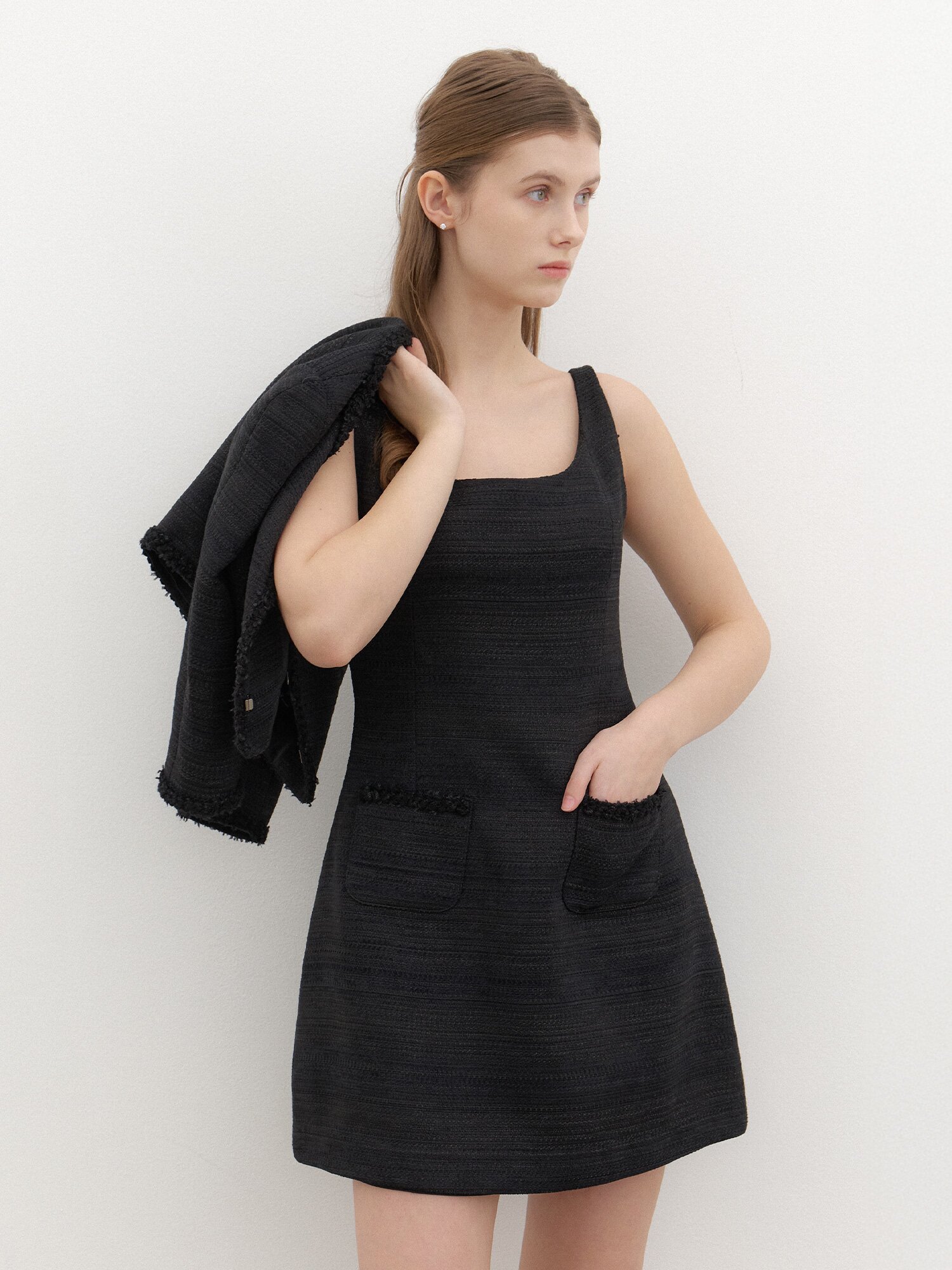 LILAC Sleeveless Flare Set-up Dress / Black(2Color)