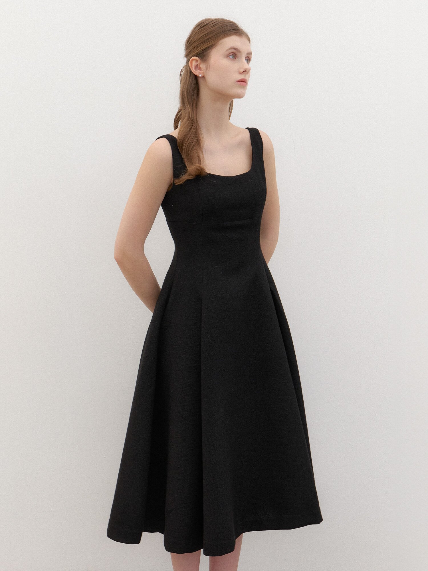 CALLA Sleeveless Flare Set-up Dress / Black(2Color)