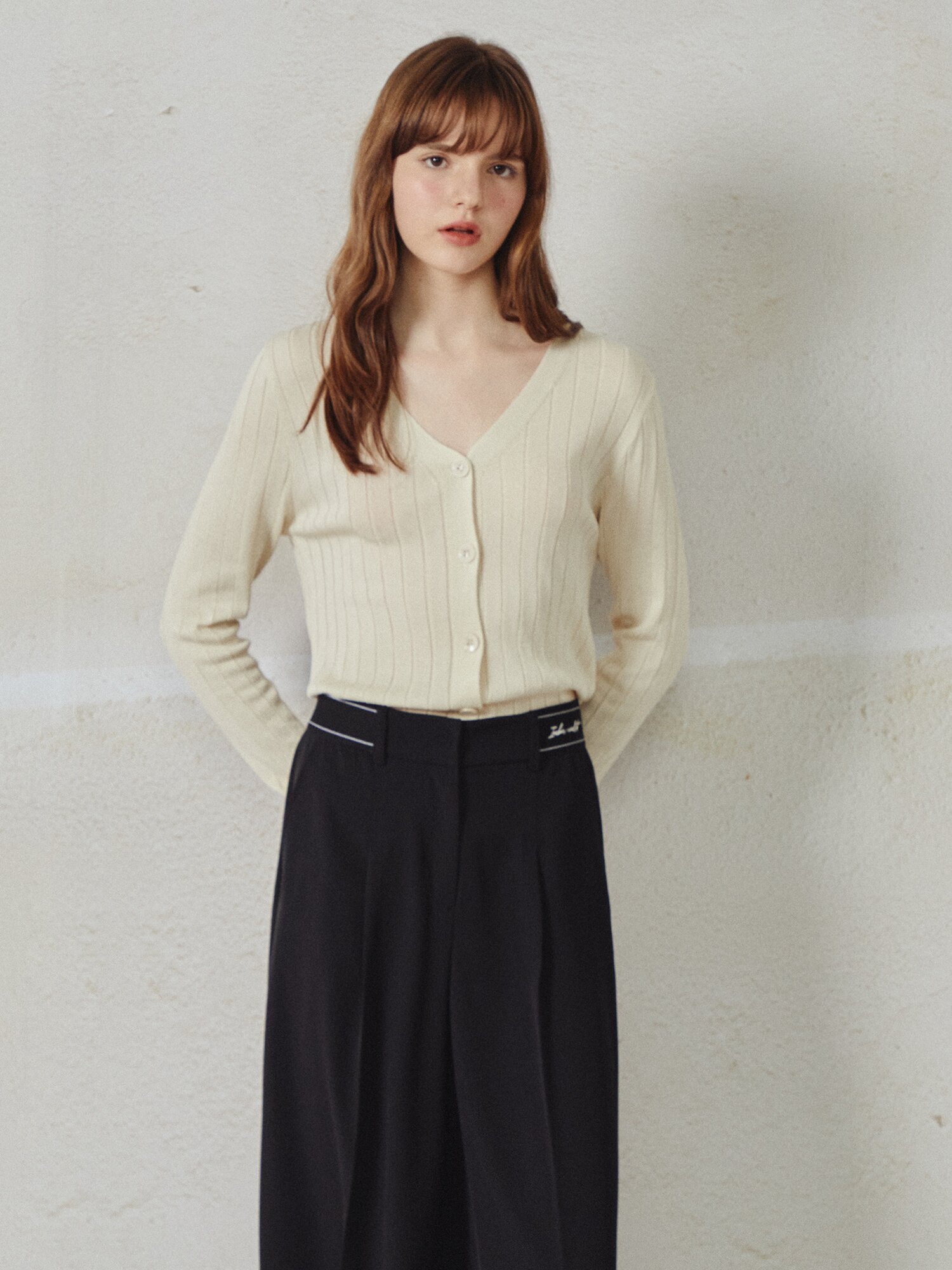 브이넥 빅 골지 니트 가디건 (BEIGE)