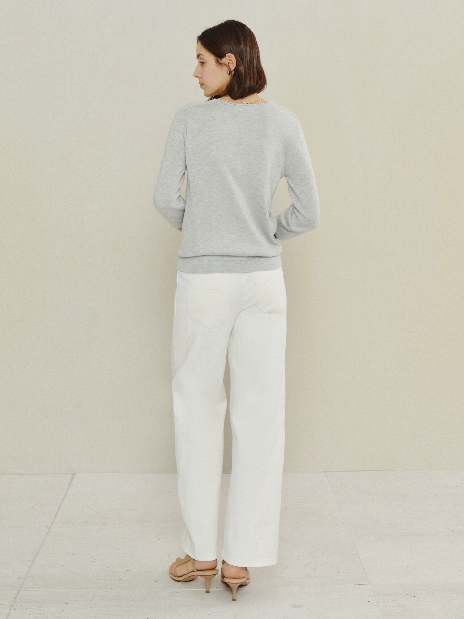 글리터 텍스처 미니멀 니트 탑 (LIGHT GREY)