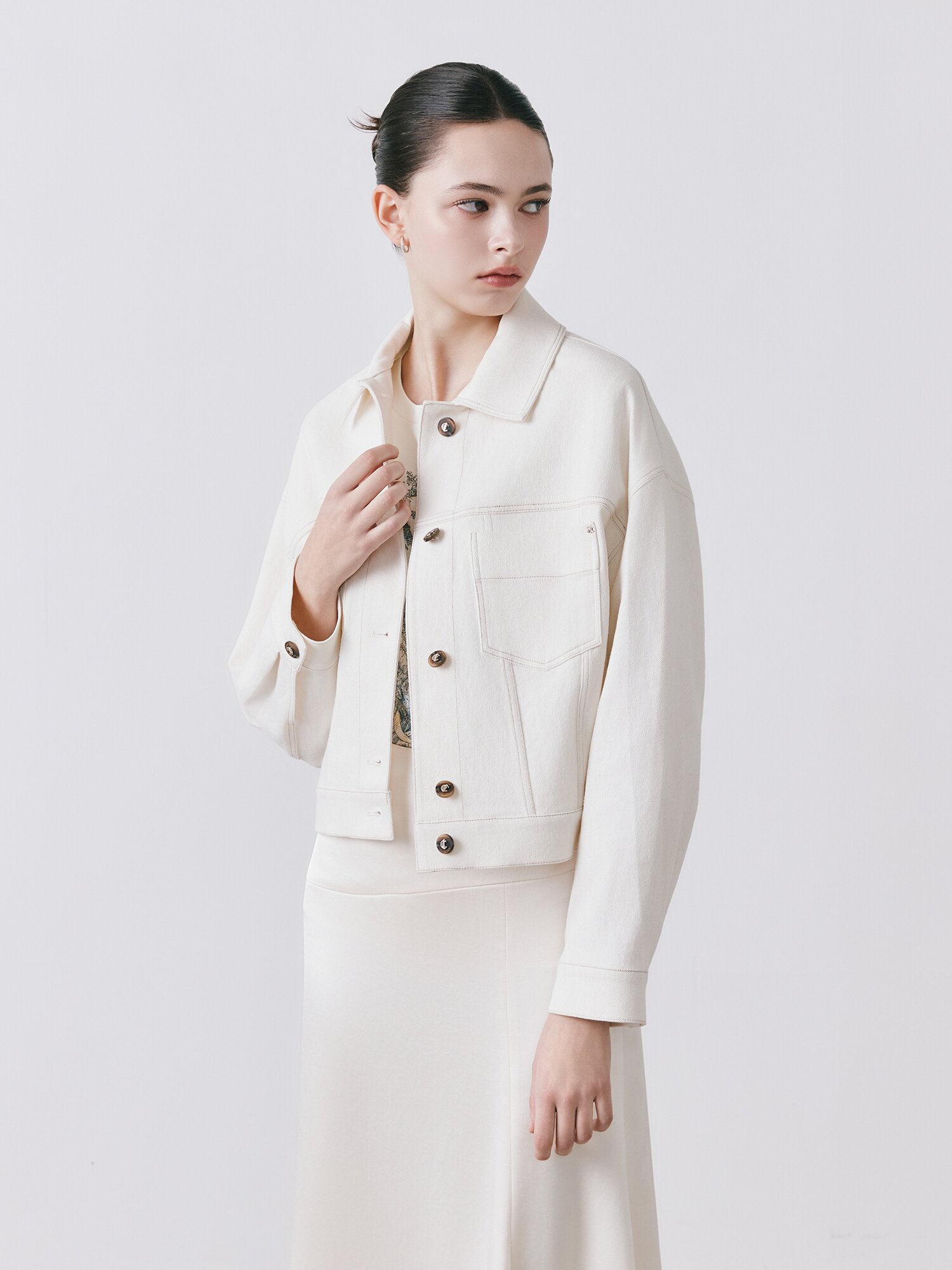 패치 포켓 크롭 데님 재킷 (IVORY)