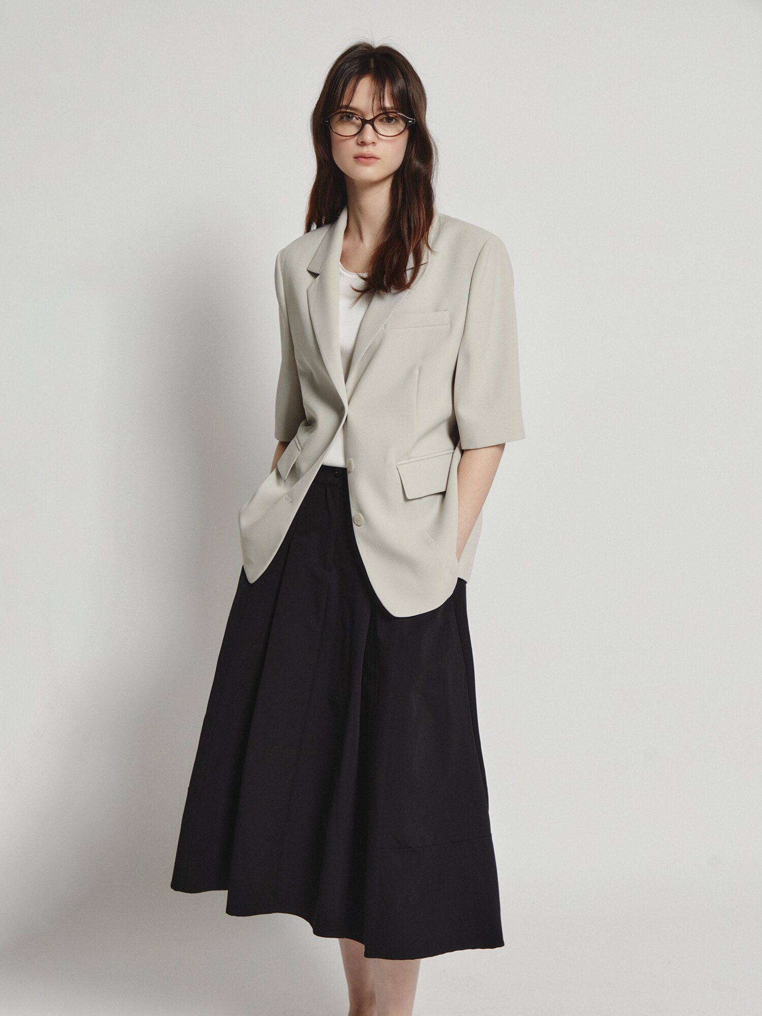 테일러드 하프 슬리브 싱글 재킷 (LIGHT GREY)