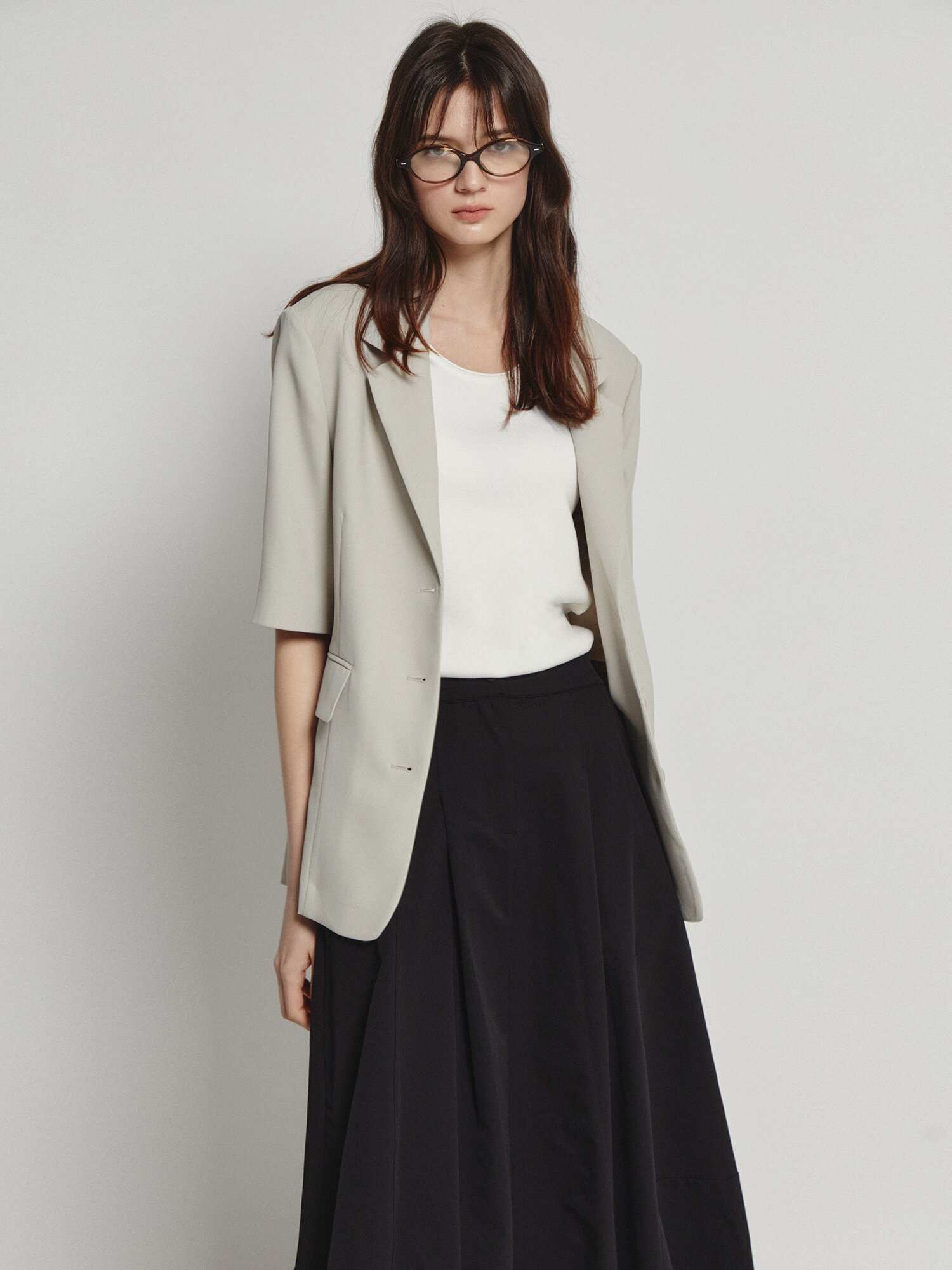 테일러드 하프 슬리브 싱글 재킷 (LIGHT GREY)