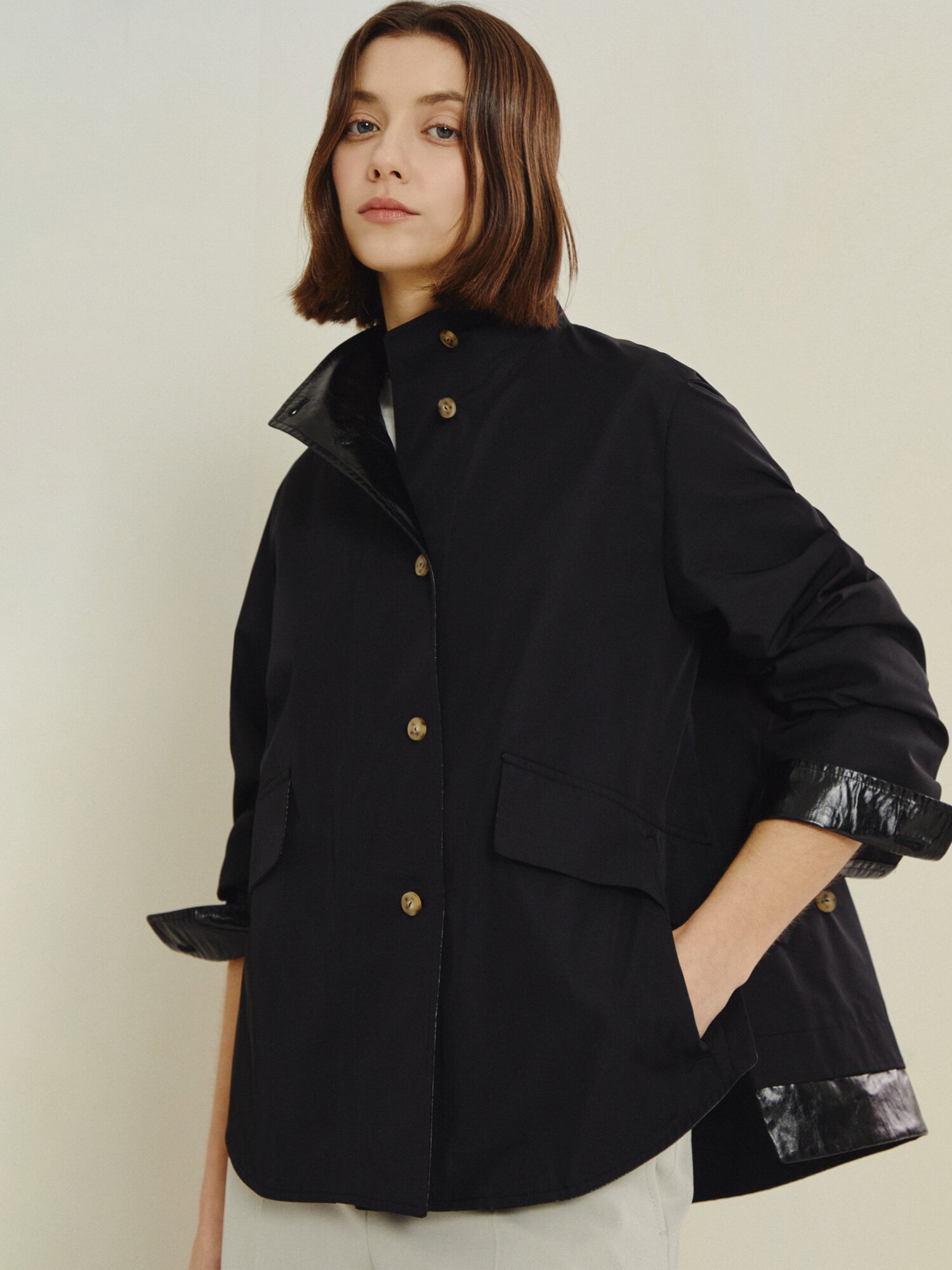 베이식 스탠드 넥 점퍼 (BLACK)