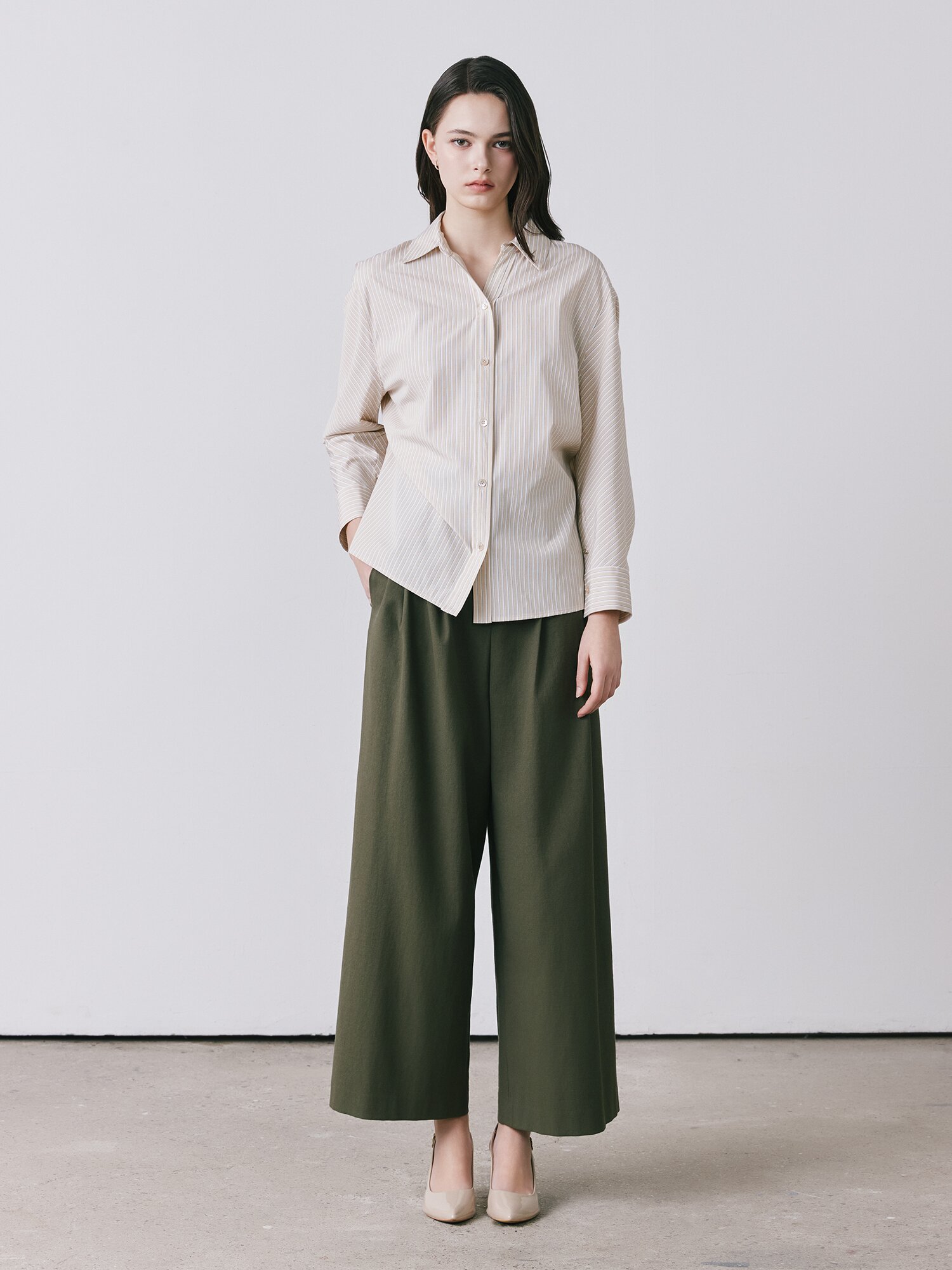 스트라이프 돌먼 슬리브 블라우스 (STRIPE BEIGE)