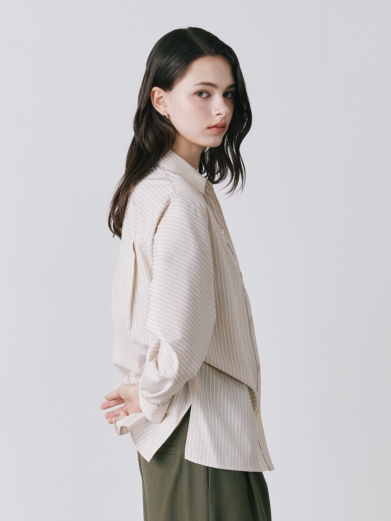 스트라이프 돌먼 슬리브 블라우스 (STRIPE BEIGE)