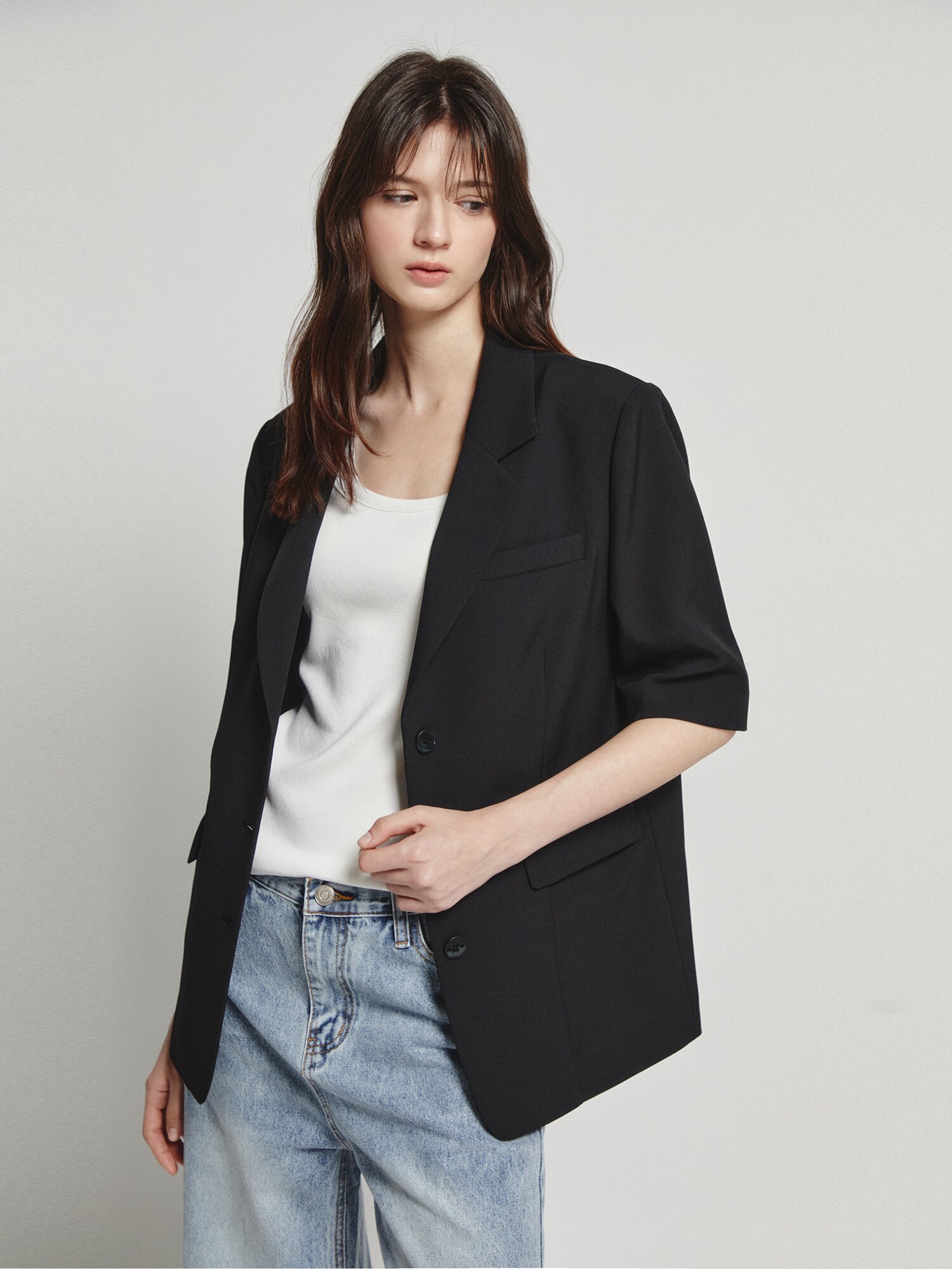 테일러드 하프 슬리브 싱글 재킷 (BLACK)