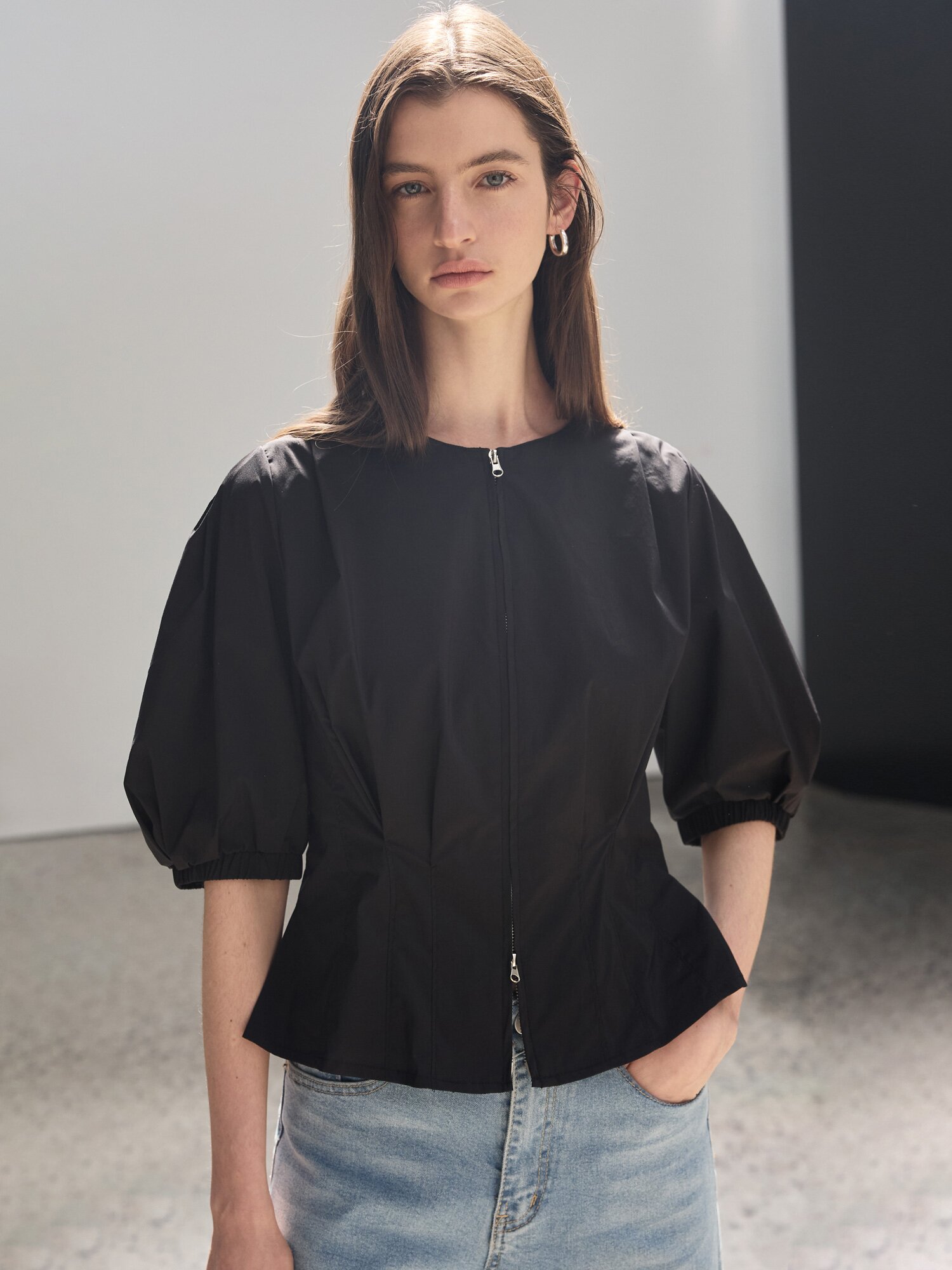 백 스모킹 투웨이 집업 블라우스 (BLACK)