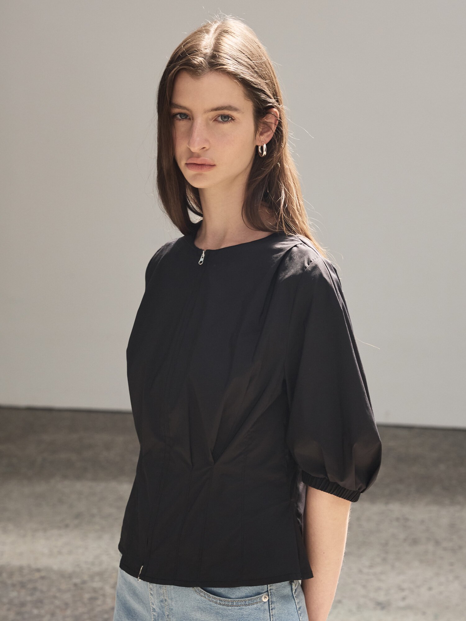 백 스모킹 투웨이 집업 블라우스 (BLACK)