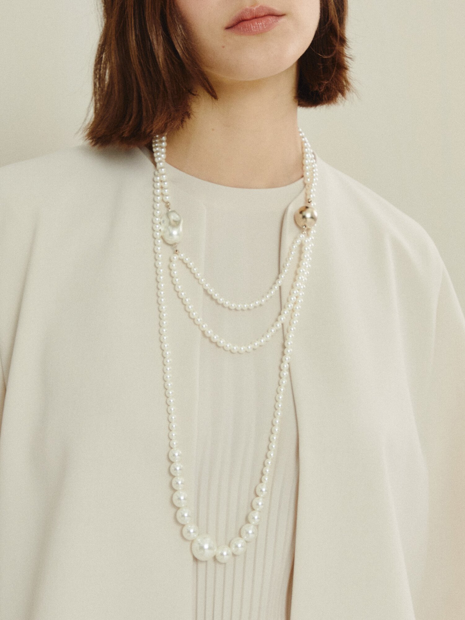 모던 콘트라스트 라인 콤비 드레스 (LIGHT BEIGE)