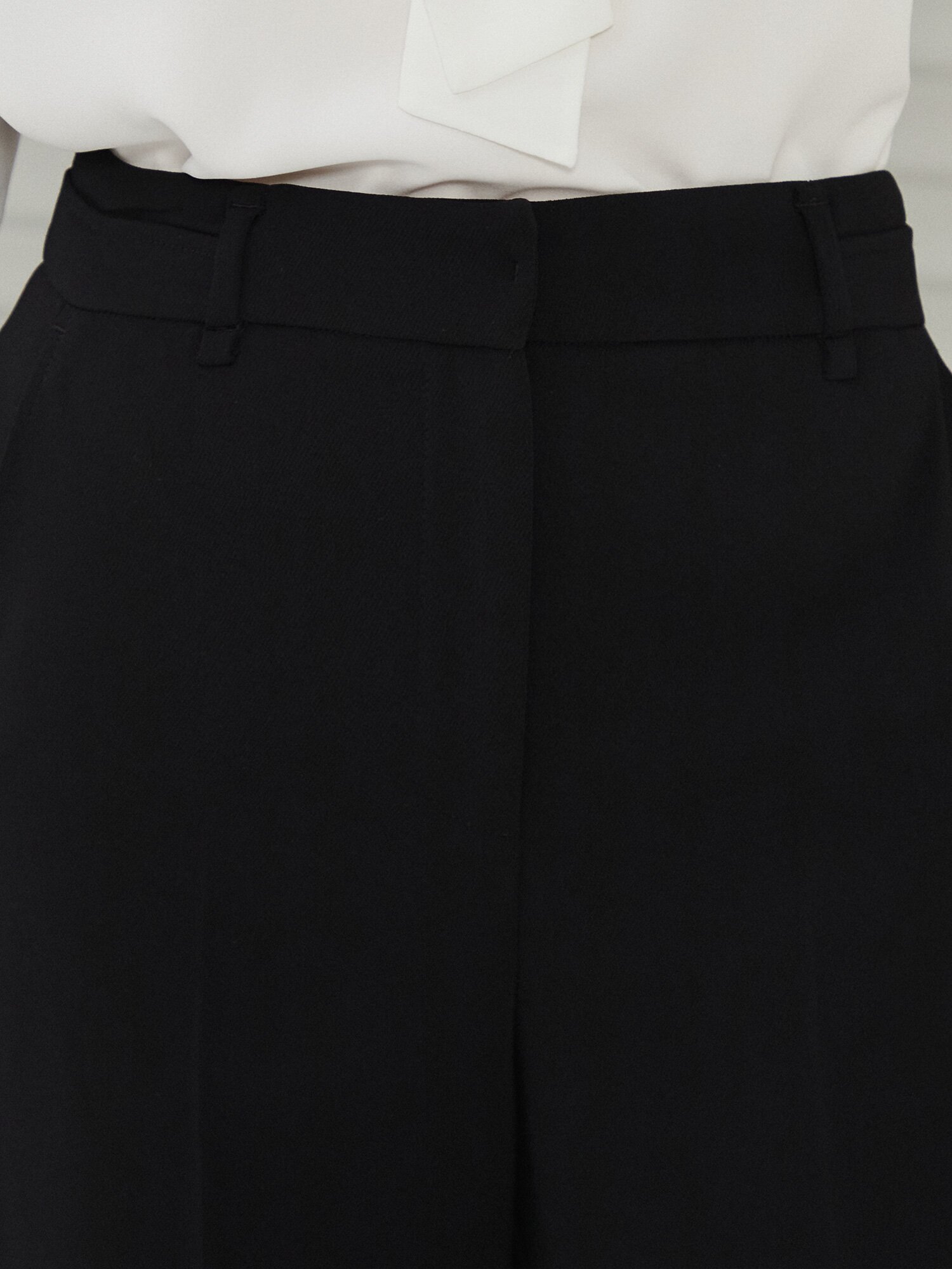 히든 버튼 세미 와이드 팬츠 (BLACK)