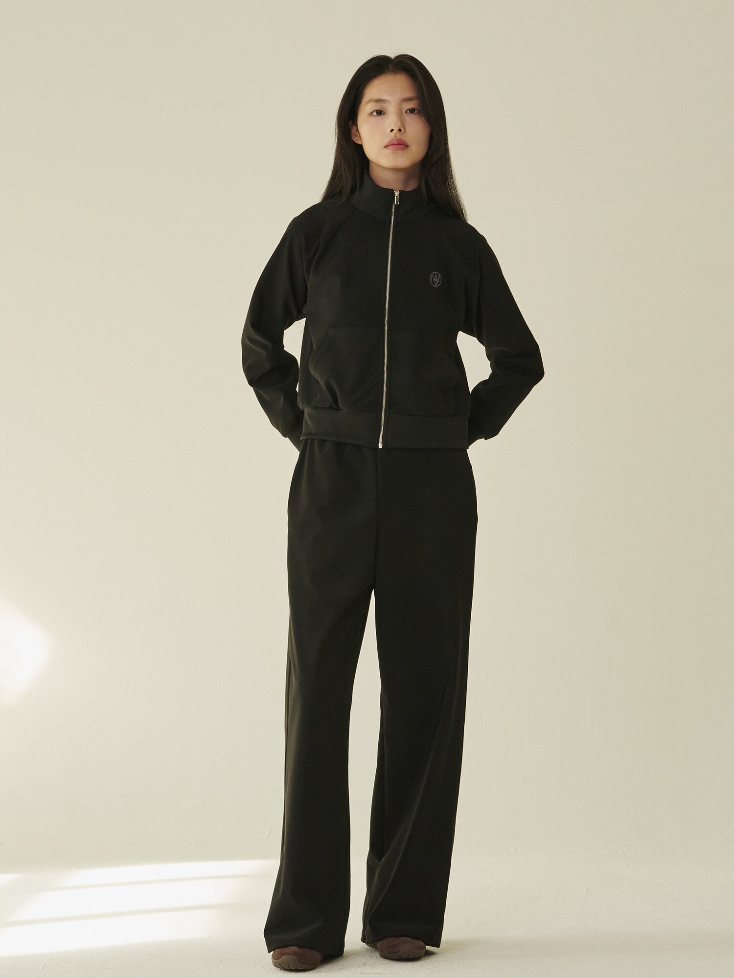 스트레치 져지 집업 - 블랙/ Stretch Jersey Zip‑Up - Black