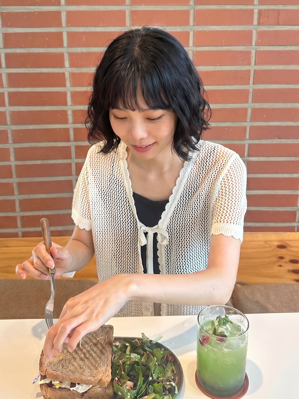 린넨 블렌드 에어리 타이 가디건 아이보리 라이트그레이 블랙