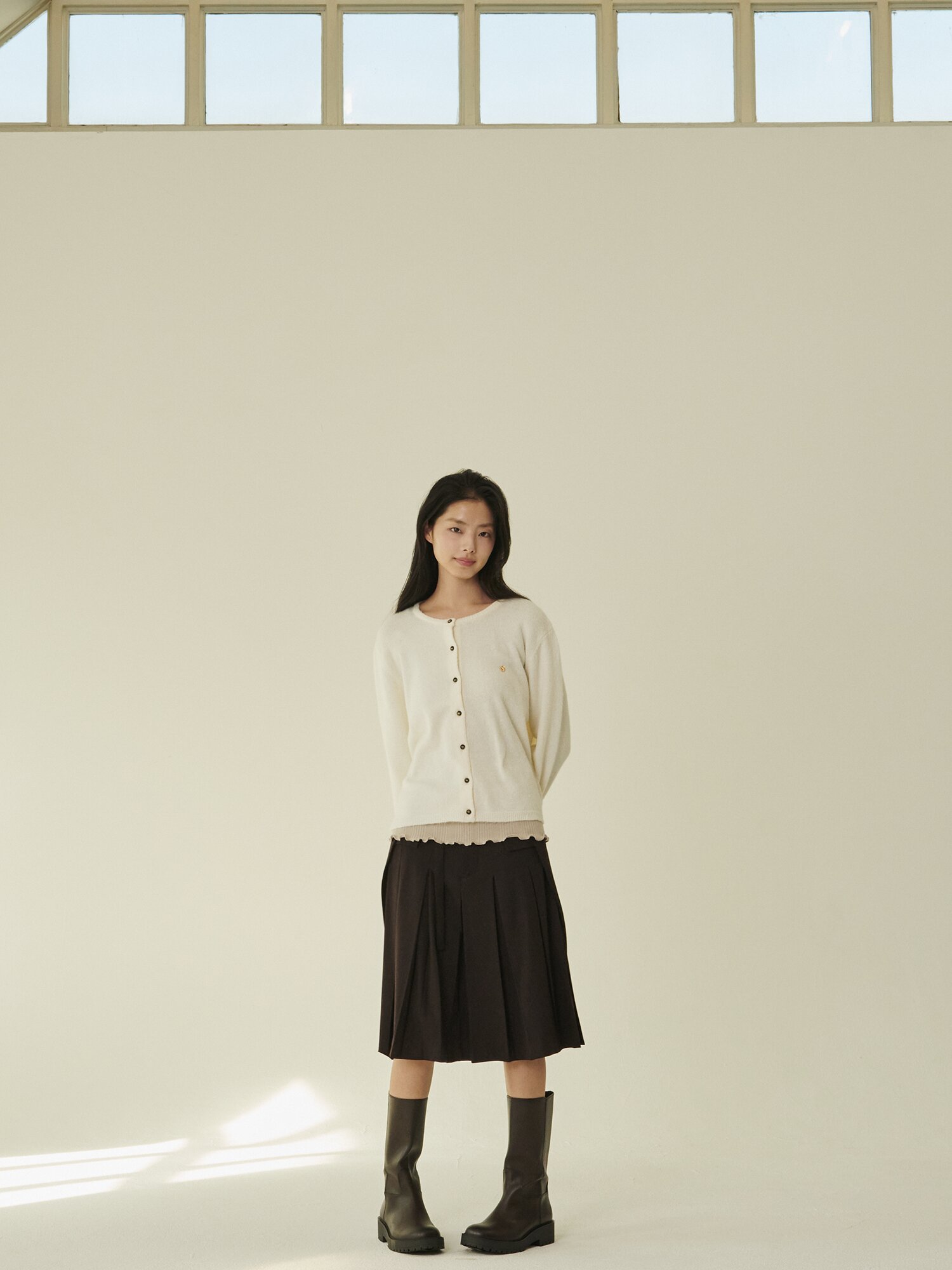 울 라운드 소프트 가디건 - 아이보리/ Wool Round Soft Cardigan - Ivory