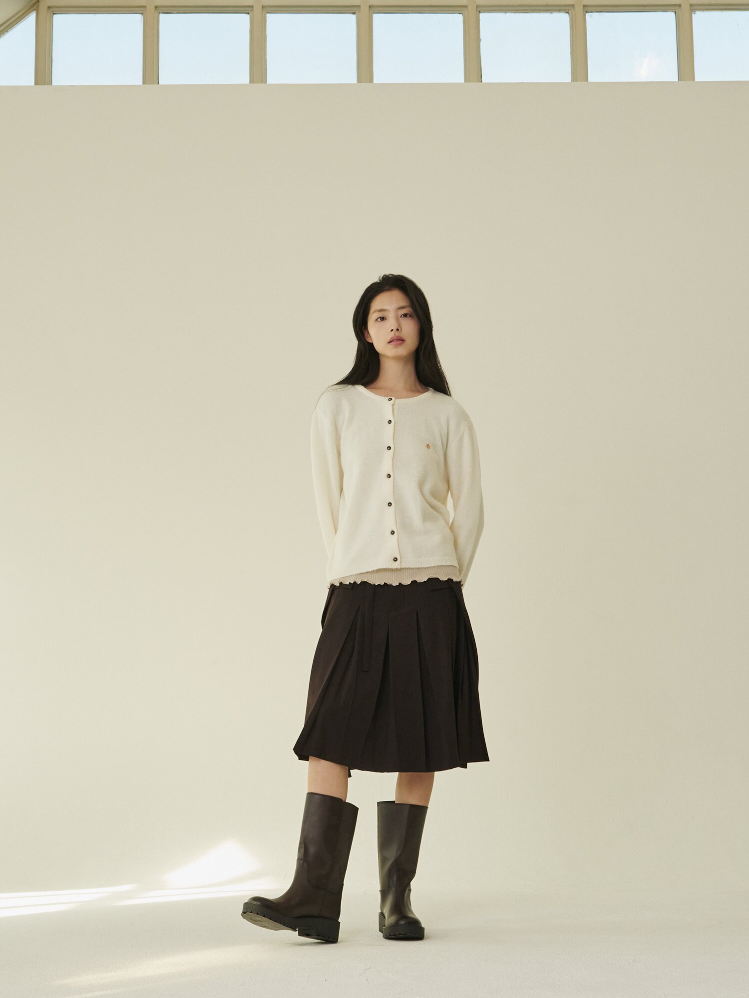울 라운드 소프트 가디건 - 아이보리/ Wool Round Soft Cardigan - Ivory