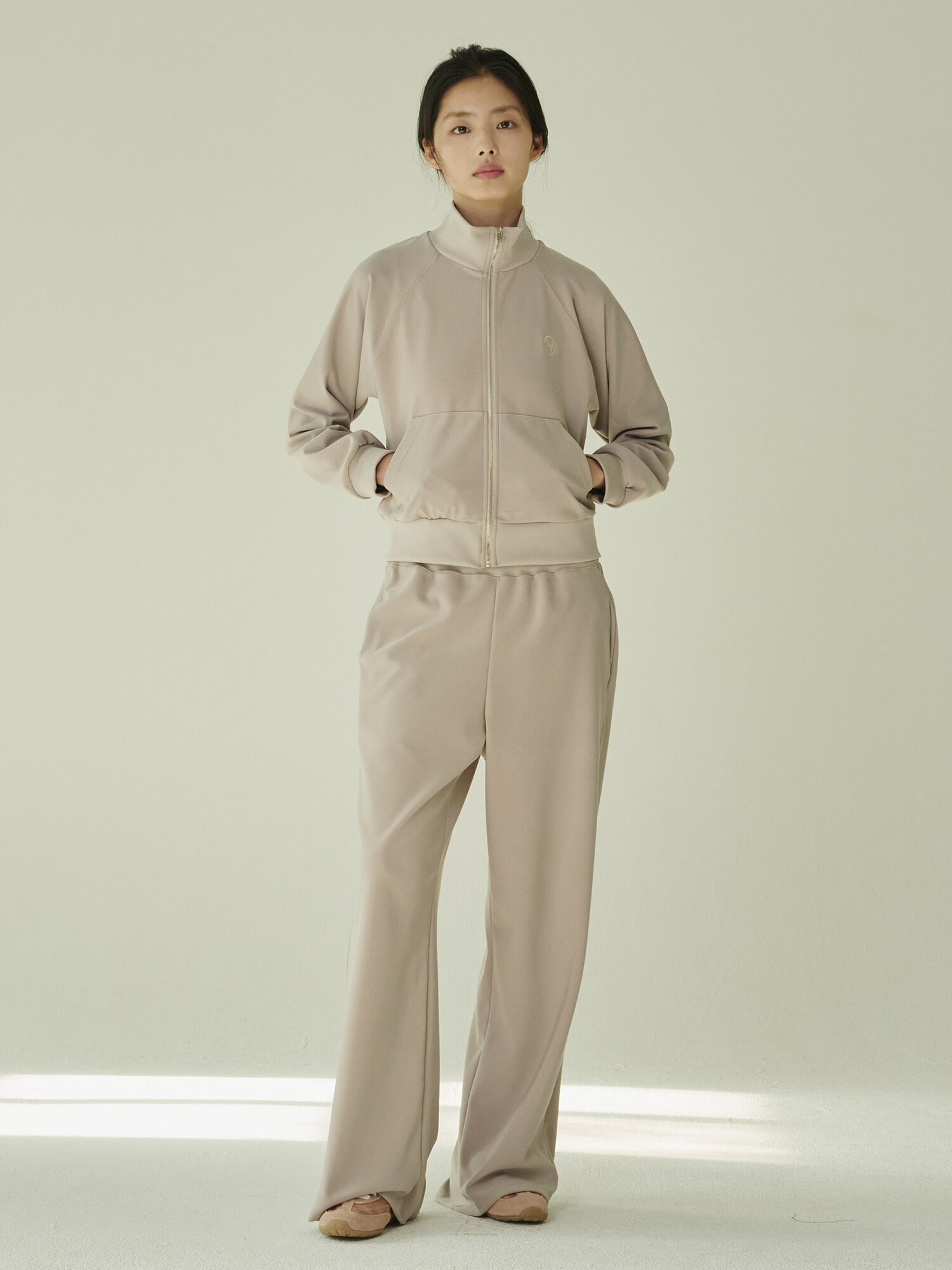 스트레치 져지 집업 셋업 - 베이지/ Stretch Jersey Zip‑Up Set - Beige