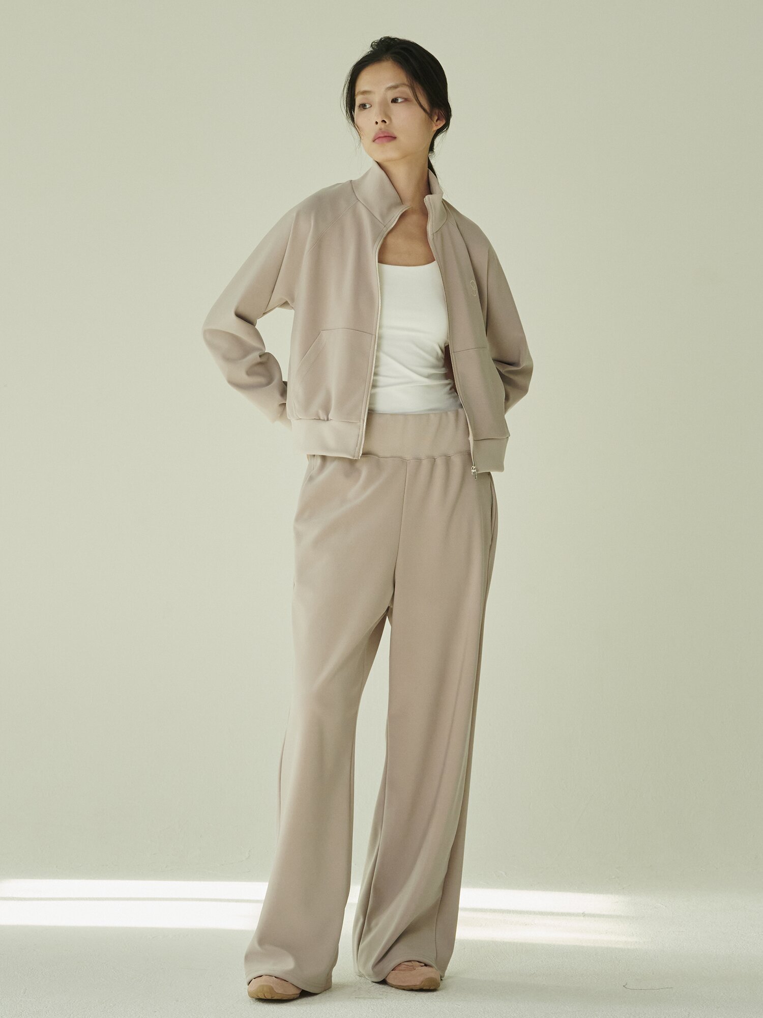 스트레치 져지 집업 셋업 - 베이지/ Stretch Jersey Zip‑Up Set - Beige