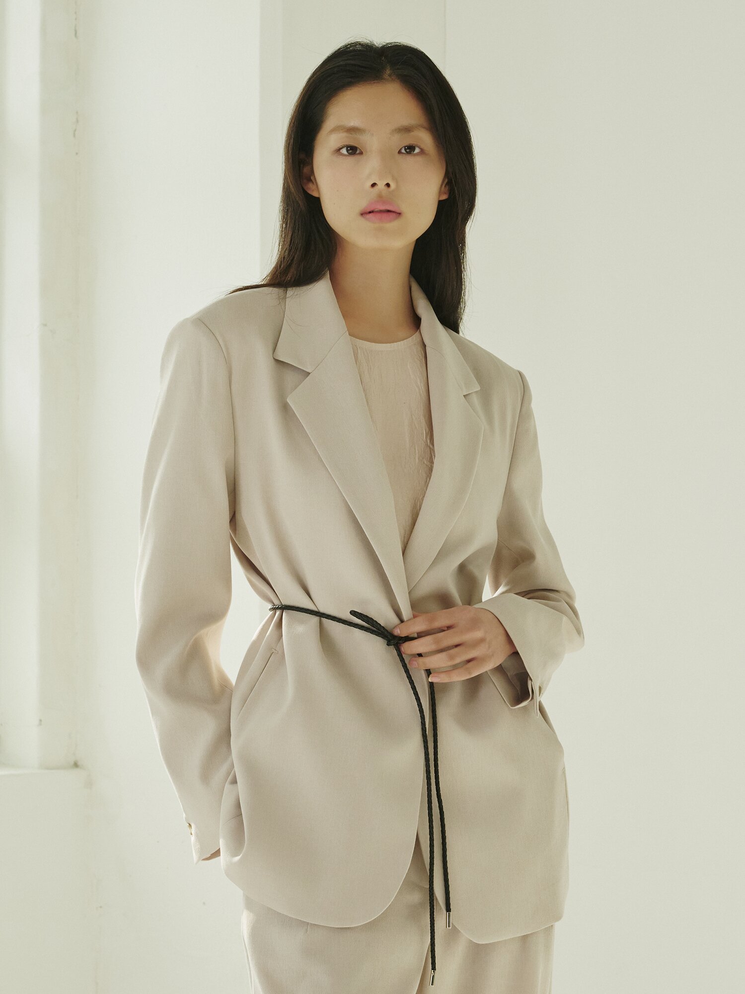 테일러드 오버핏 자켓 - 애쉬베이지/ Tailored Over Fit Jacket - A.Beige