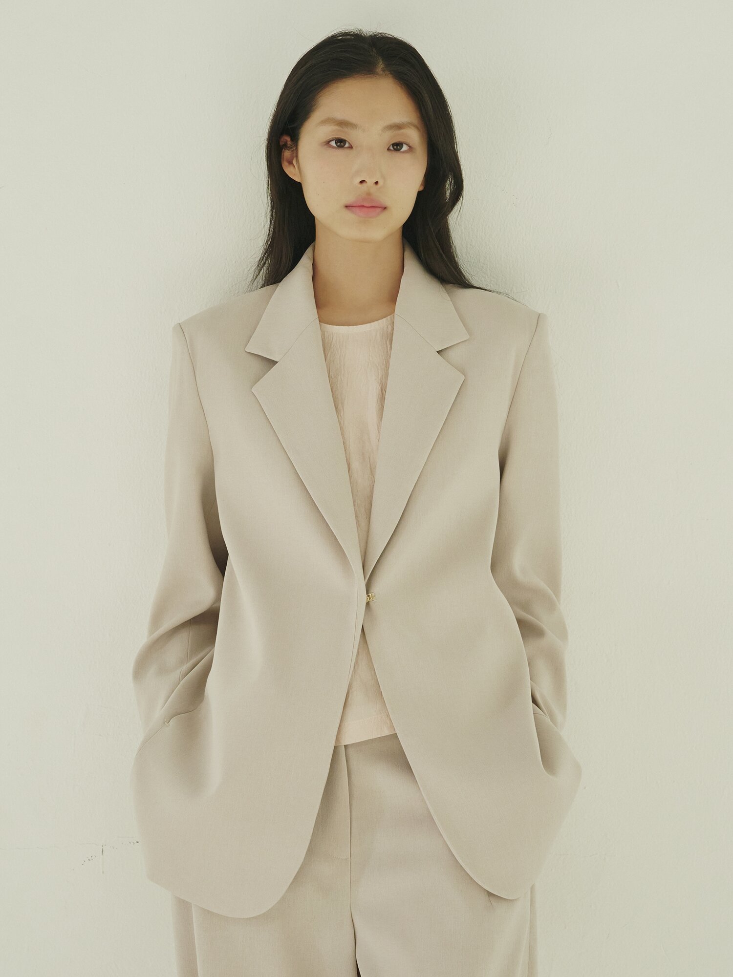 테일러드 오버핏 자켓 - 애쉬베이지/ Tailored Over Fit Jacket - A.Beige