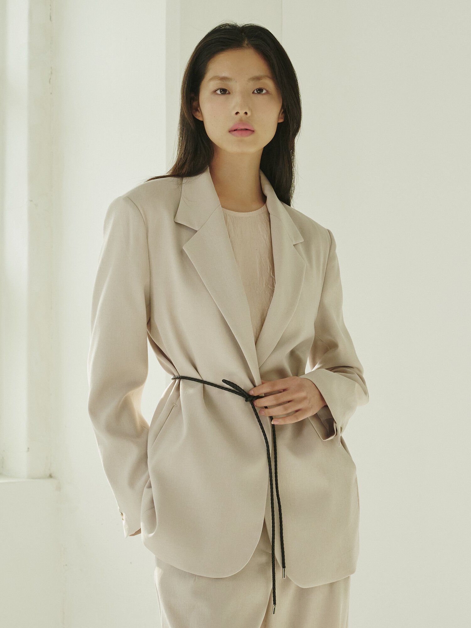 테일러드 오버핏 자켓 셋업 - 애쉬 베이지/ Tailored Over Fit Jacket Set - A.Beige