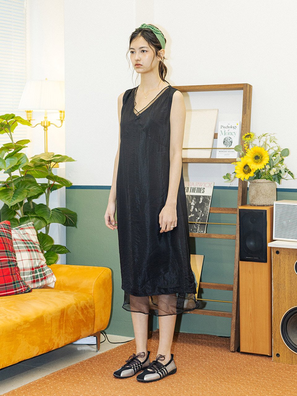 DD_V neck sheer hem layered dress_BLACK