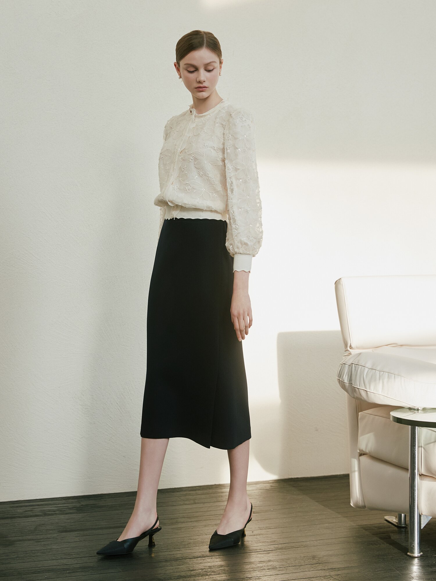 플라워 레이스 프릴넥 재킷 (CREAM)