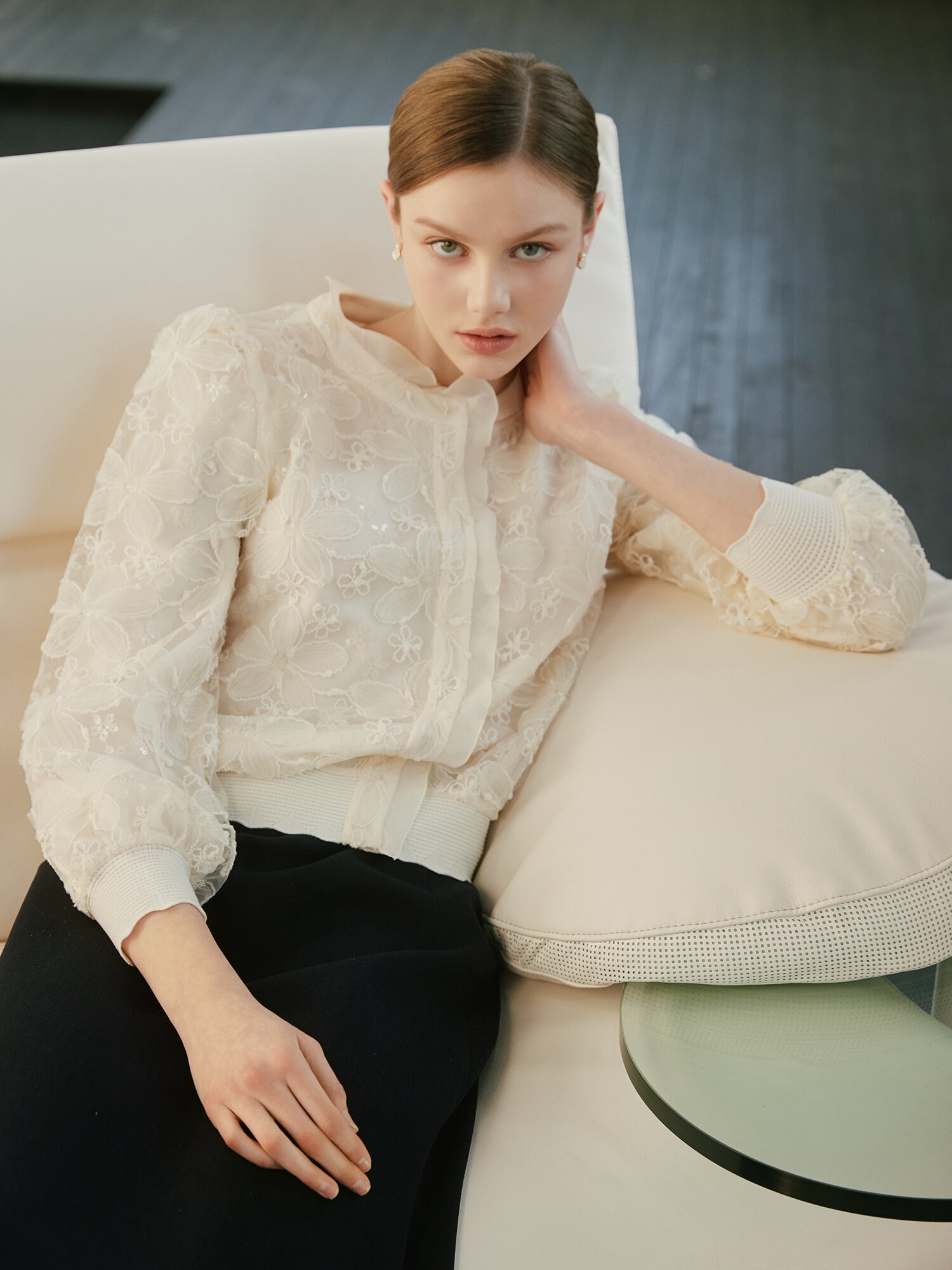 플라워 레이스 프릴넥 재킷 (CREAM)