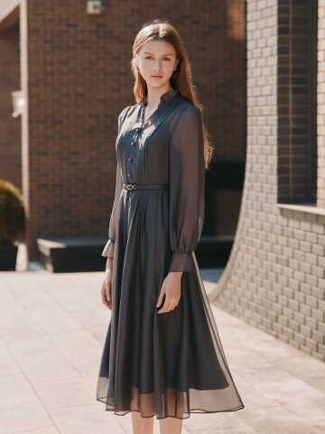 핀턱 프릴넥 플레어 원피스 