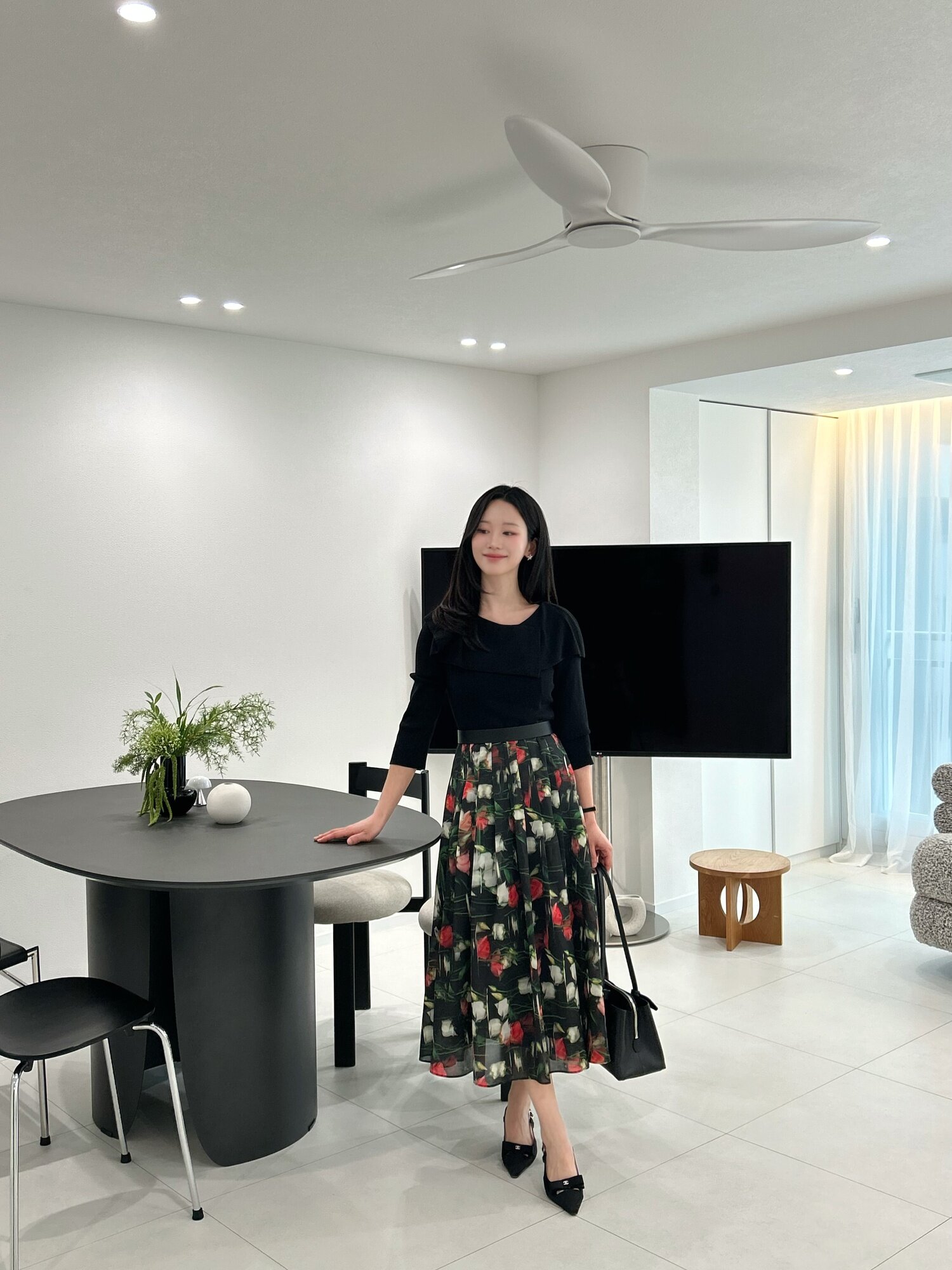 배색 케이프 칼라 니트 원피스 (PRINT BLACK)