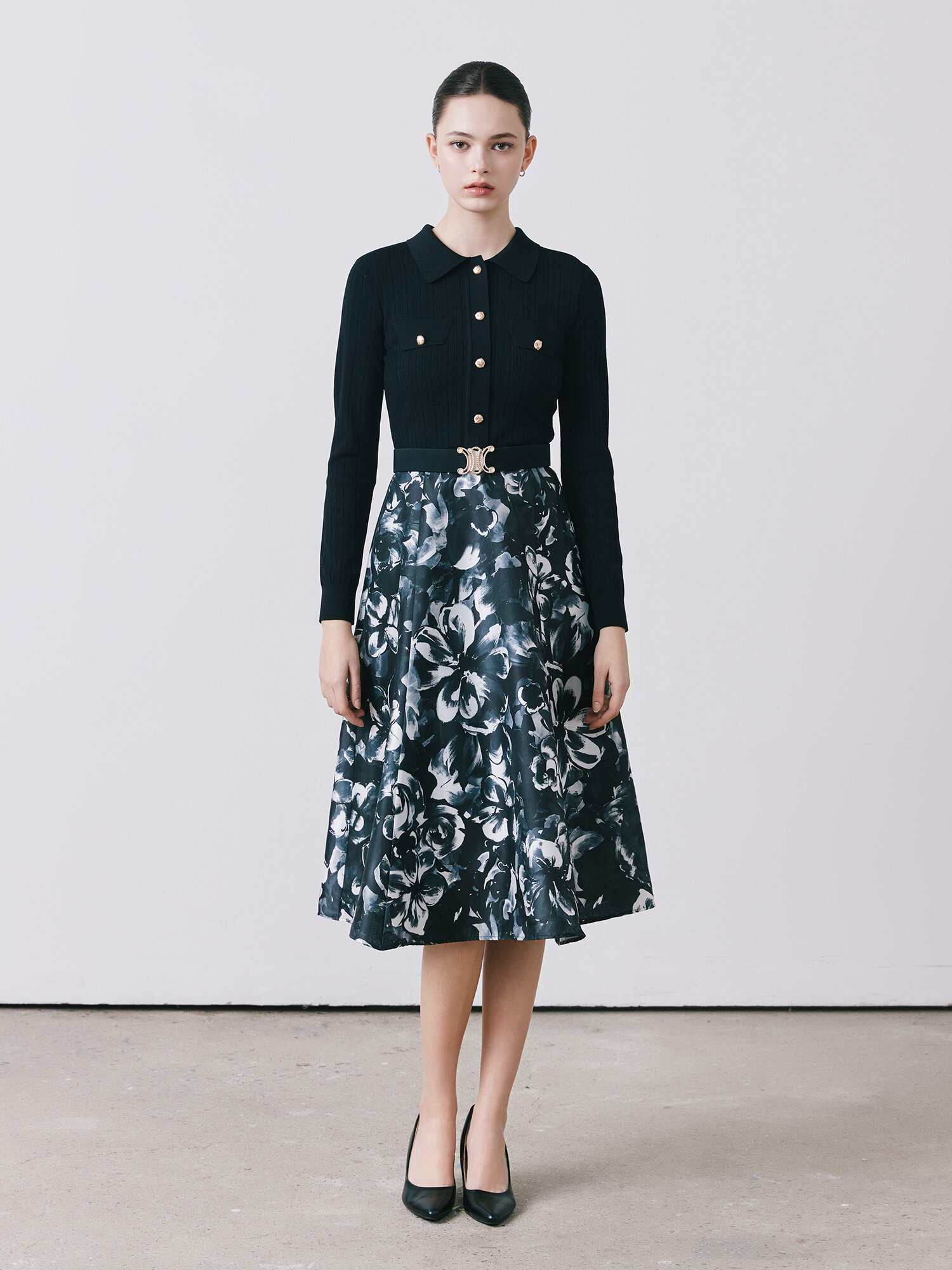 플로럴 배색 플레어 니트 원피스 (BLACK)