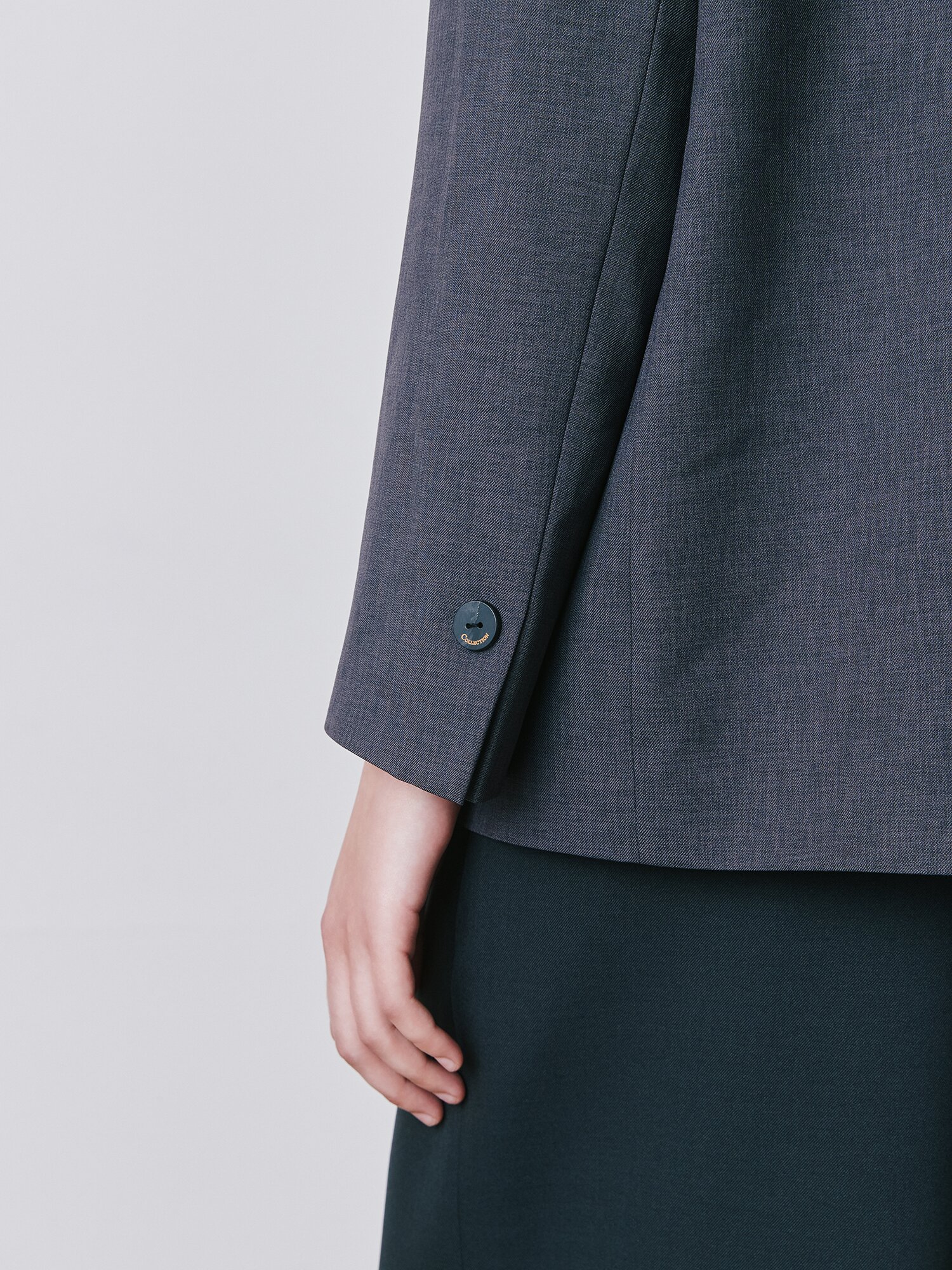 루즈핏 원버튼 브이넥 재킷 (GREY)