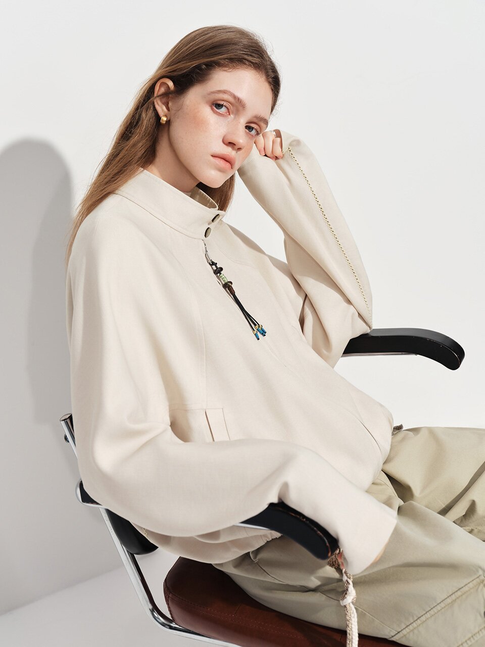 WD_Loose stand collar blouson