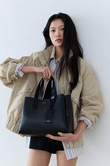 알도 아킬라 사첼 백 - 블랙 ADE1H069HZ001