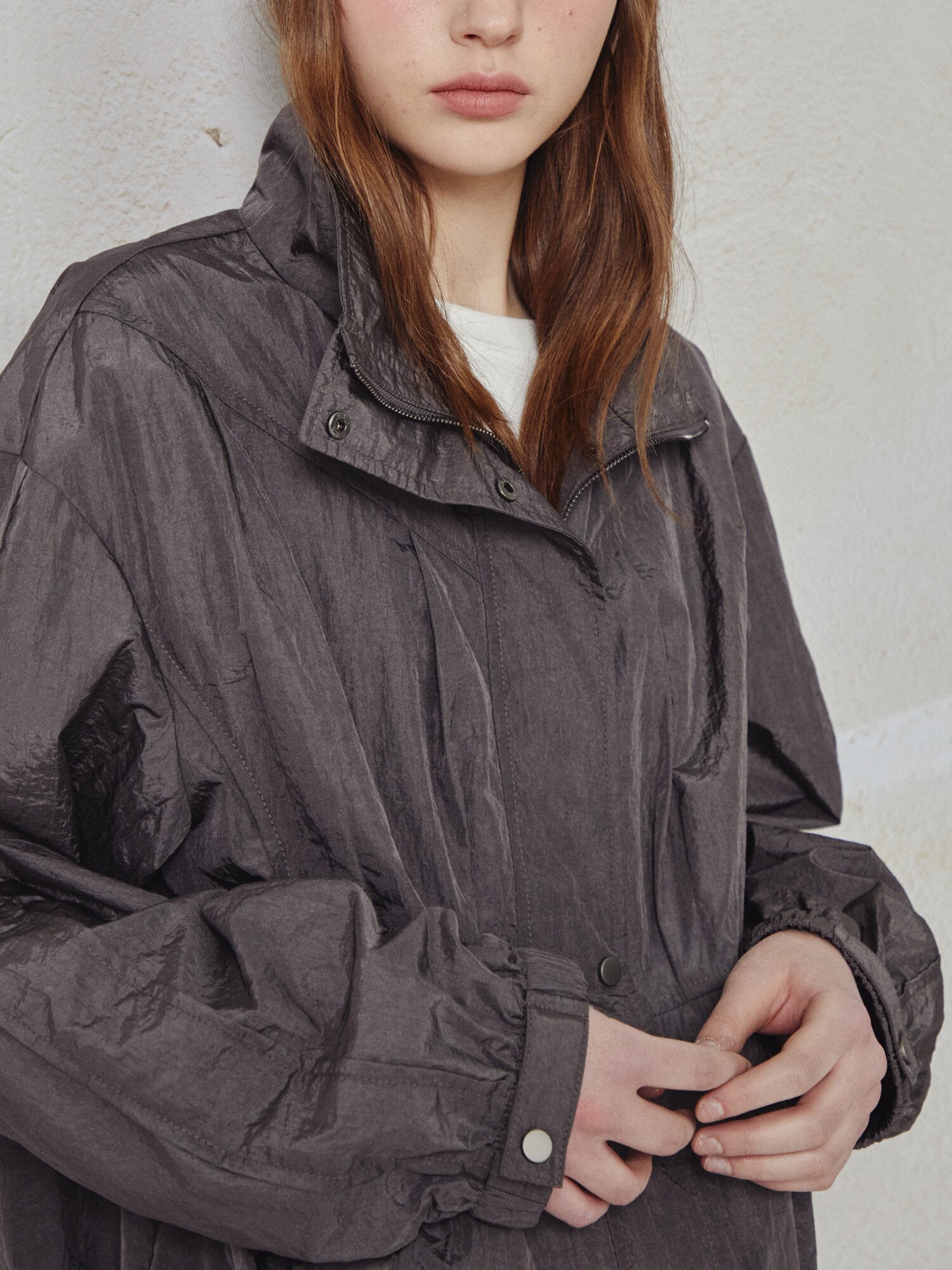 나일론 하이넥 크롭 점퍼 (GREY)