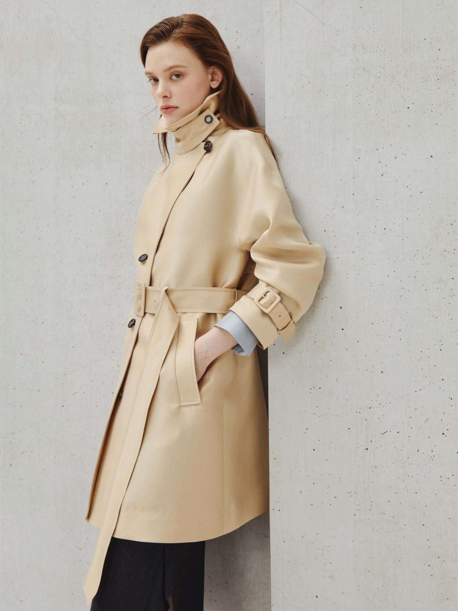 클래식 벨티드 트렌치 하프 코트 (LIGHT BEIGE)